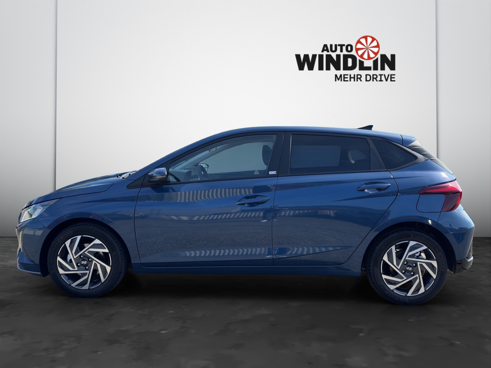 HYUNDAI i20 1.0 T-GDi Amplia-image-2