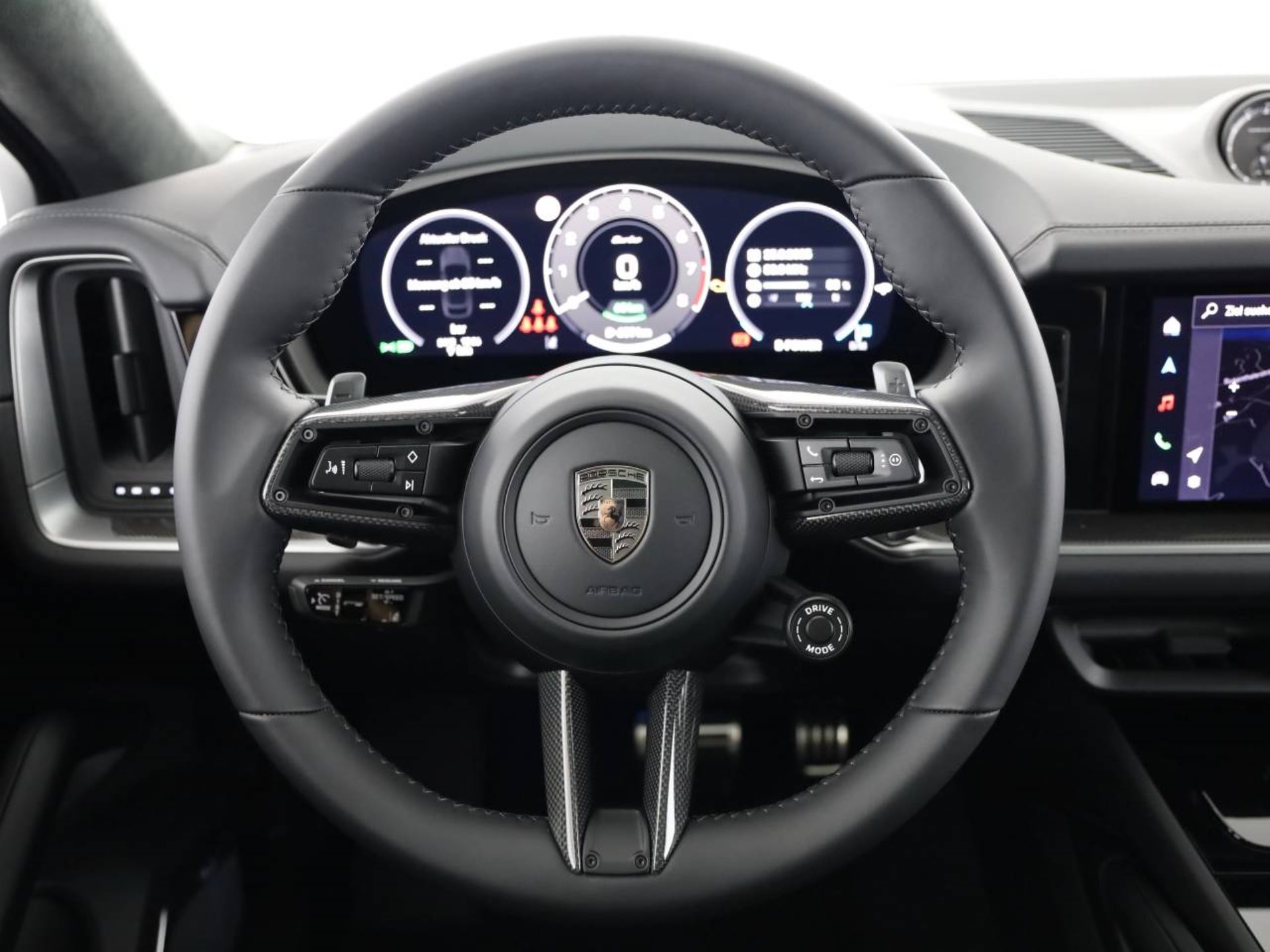 PORSCHE Cayenne Turbo E-Hybrid Coupé-image-3