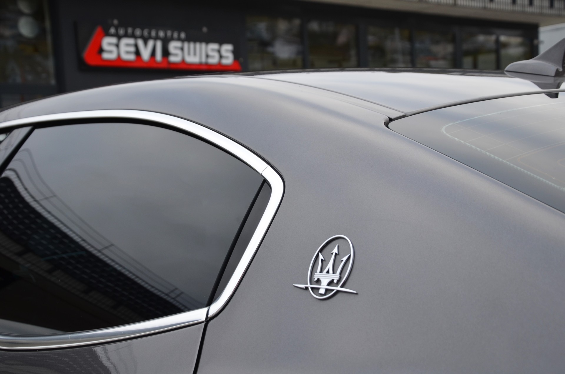 MASERATI Ghibli S Q4 3.0 V6 Automatica*Ab MFK,1 Jahr oder 20'000km Garantie*-image-17