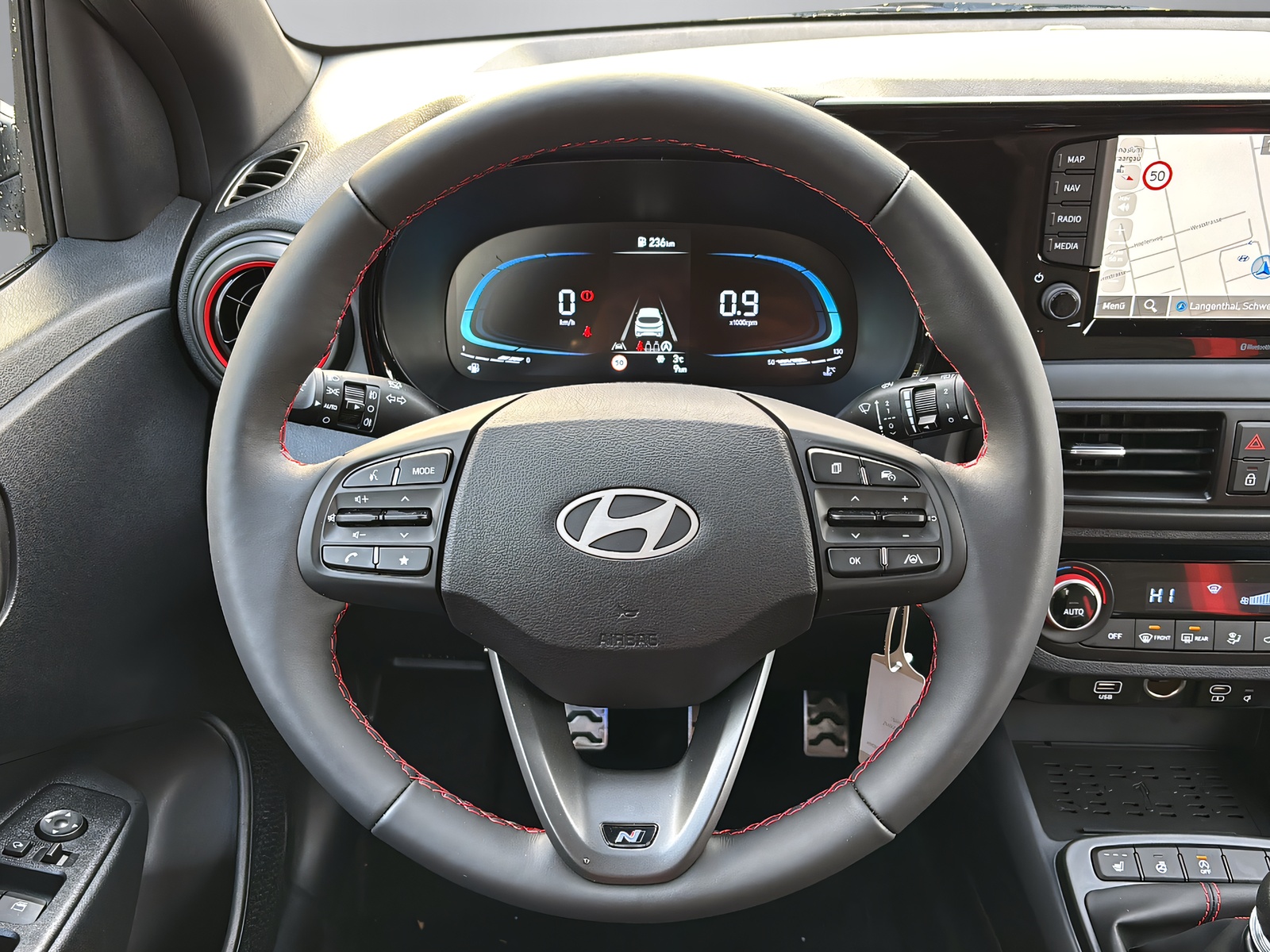 HYUNDAI i10 1.0 T-GDi N-Line-image-13