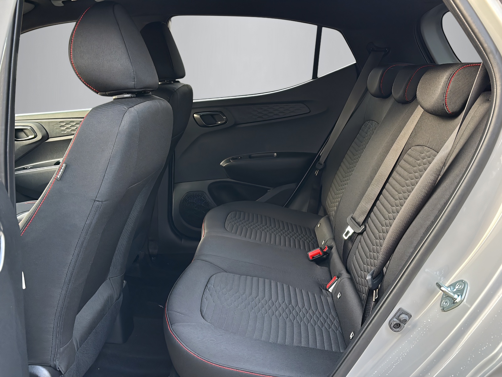 HYUNDAI i10 1.0 T-GDi N-Line-image-11