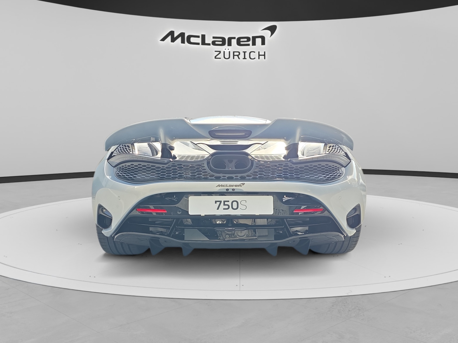 McLAREN 750S Coupé Performance-showroom-element-3