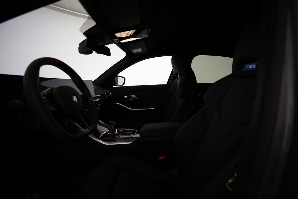 BMW M3 Competition xDrive-image-2