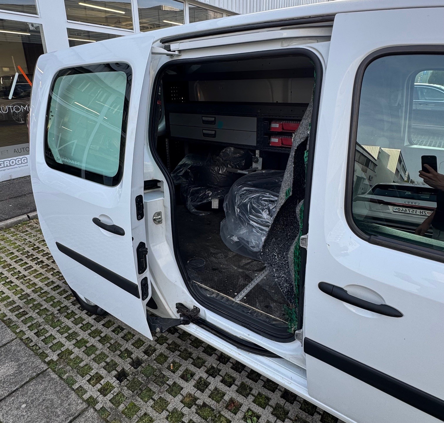 RENAULT Kangoo Maxi dCi 95 ENERGY Business 2 Pl./2 pl.-image-10