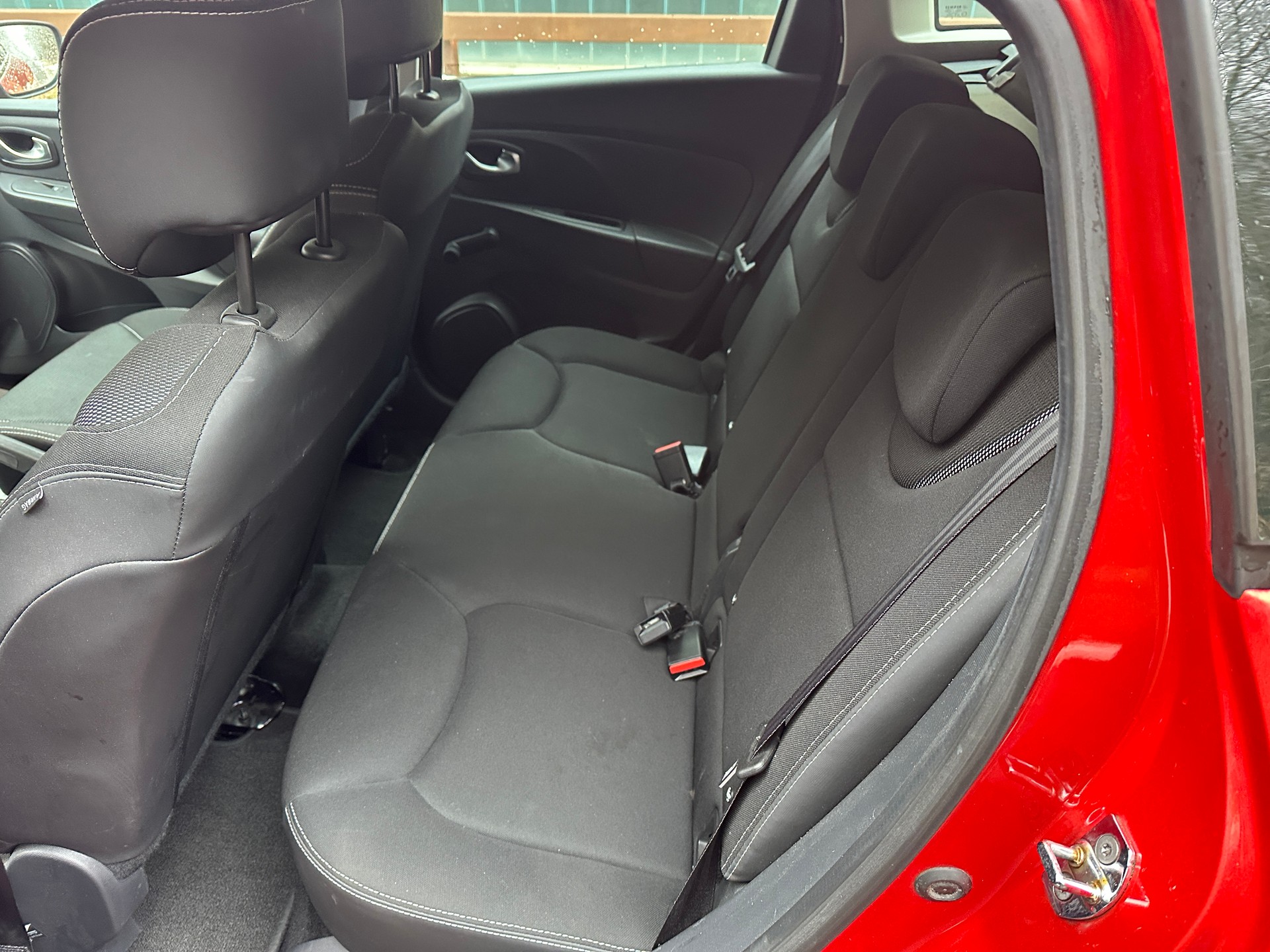 RENAULT Clio Grandtour 1.5 dCi Expression-image-11