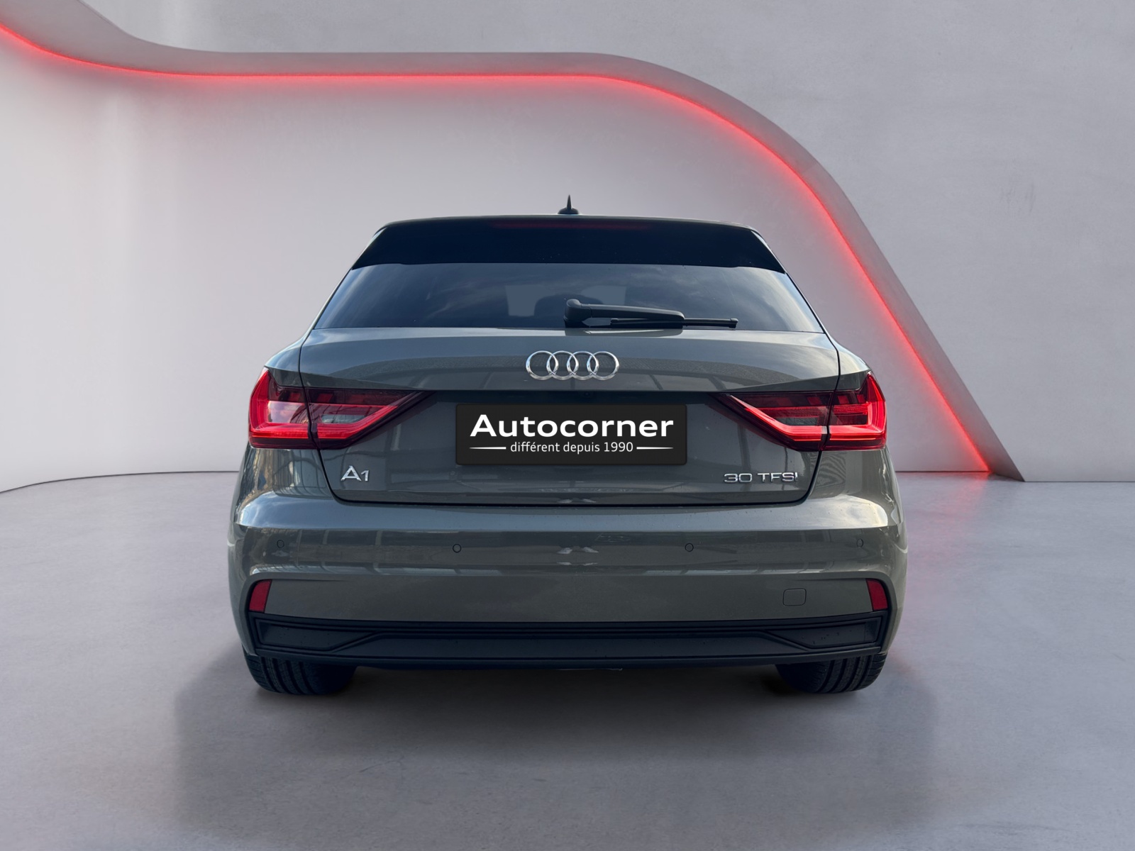 AUDI A1 Sportback 30 TFSI Attraction S-tronic-image-3