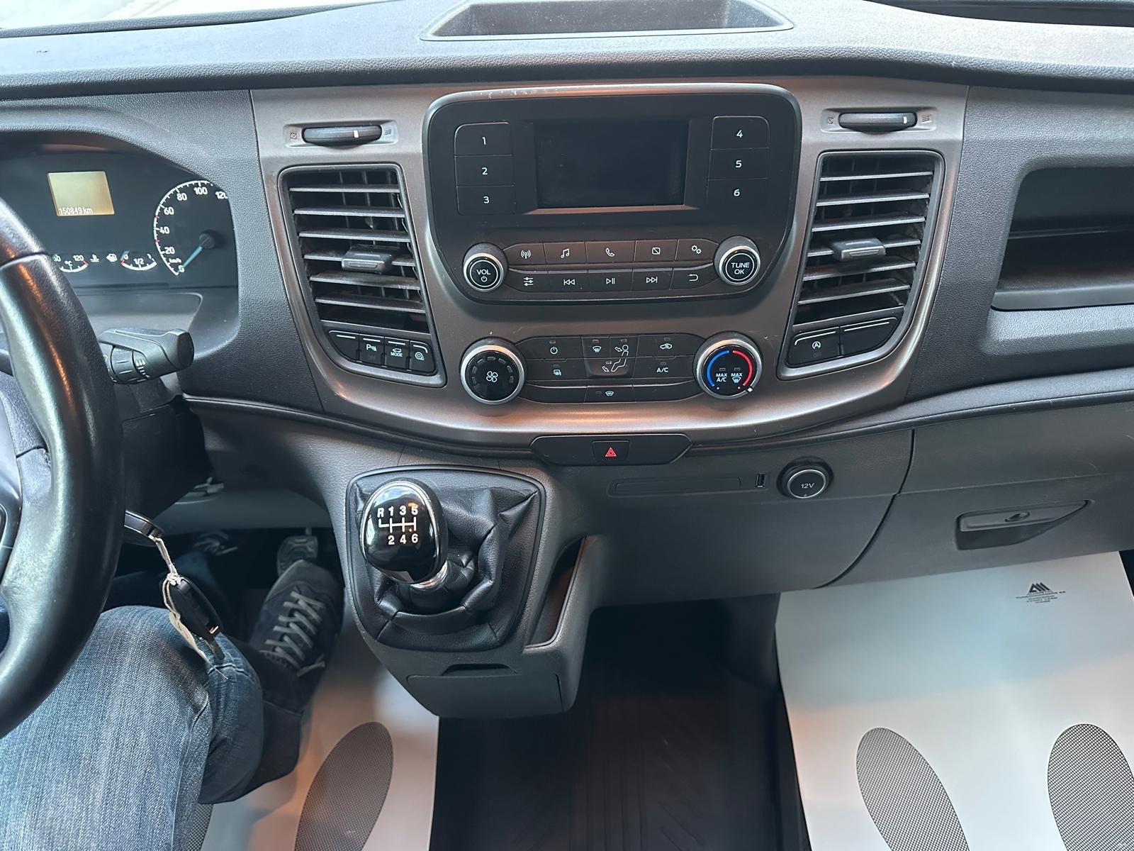 FORD Transit Custom Van 300 L2H1 Trend-image-7
