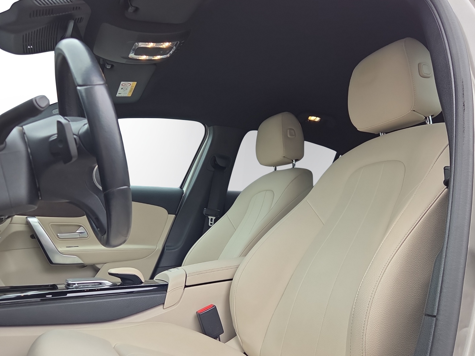 MERCEDES-BENZ A 250e Progressive-image-8
