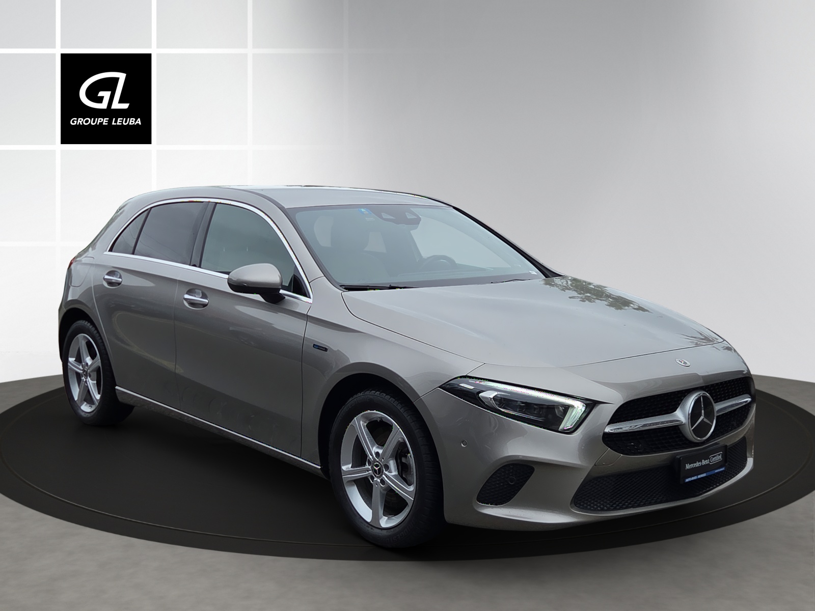 MERCEDES-BENZ A 250e Progressive-image-0