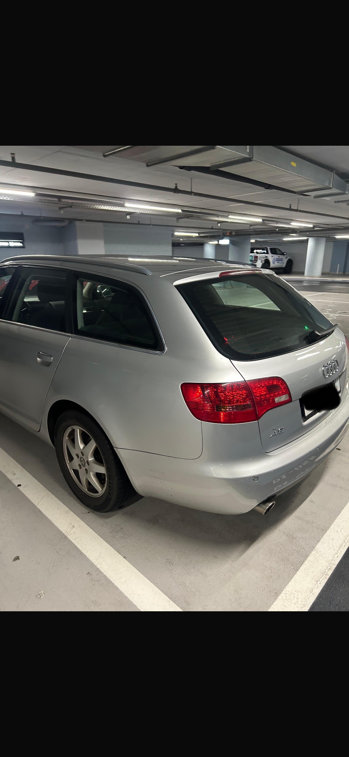 AUDI A6 Avant 2.4 V6-image-4