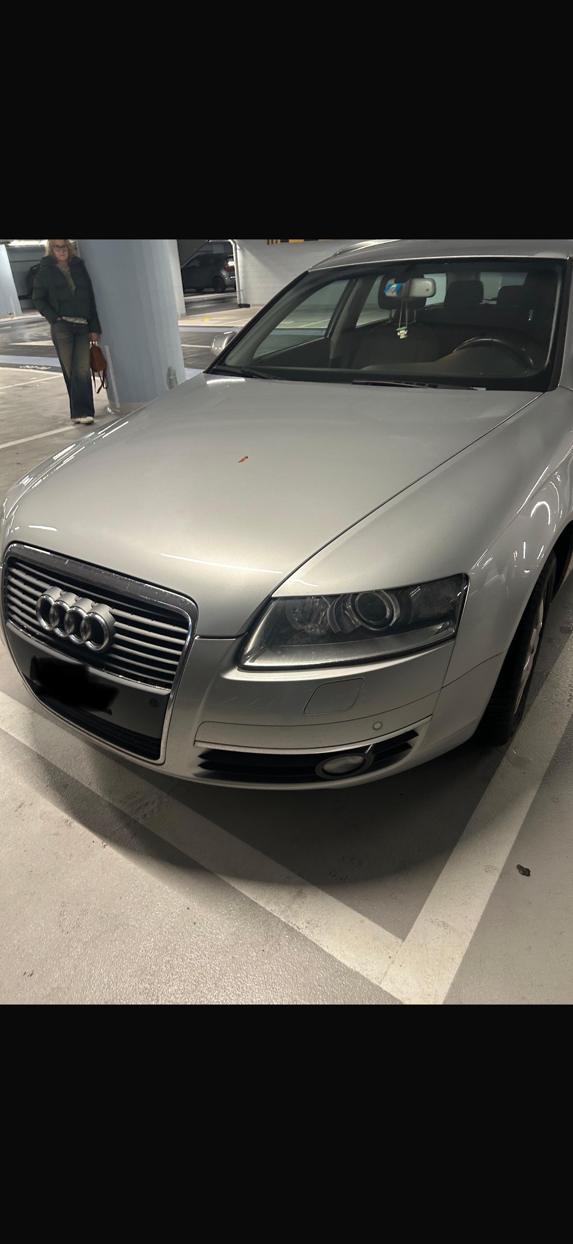 AUDI A6 Avant 2.4 V6-image-6