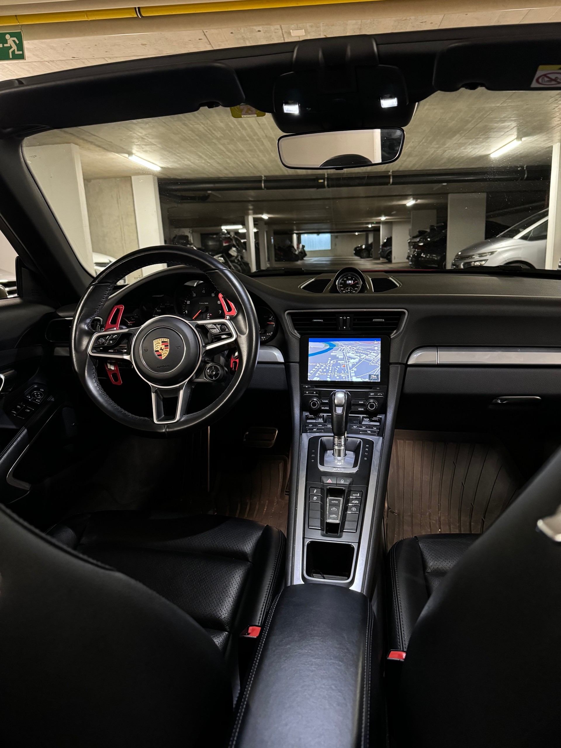 PORSCHE 911 Cabrio Carrera PDK-image-3