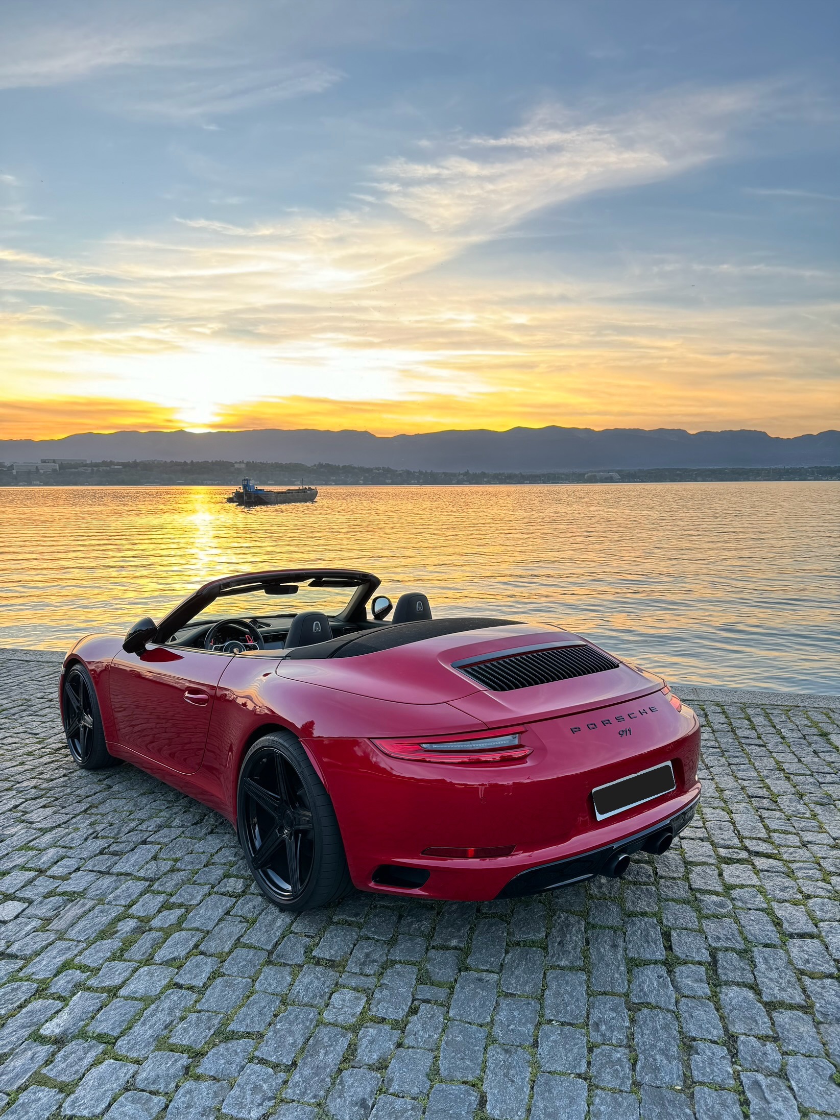 PORSCHE 911 Cabrio Carrera PDK-image-1