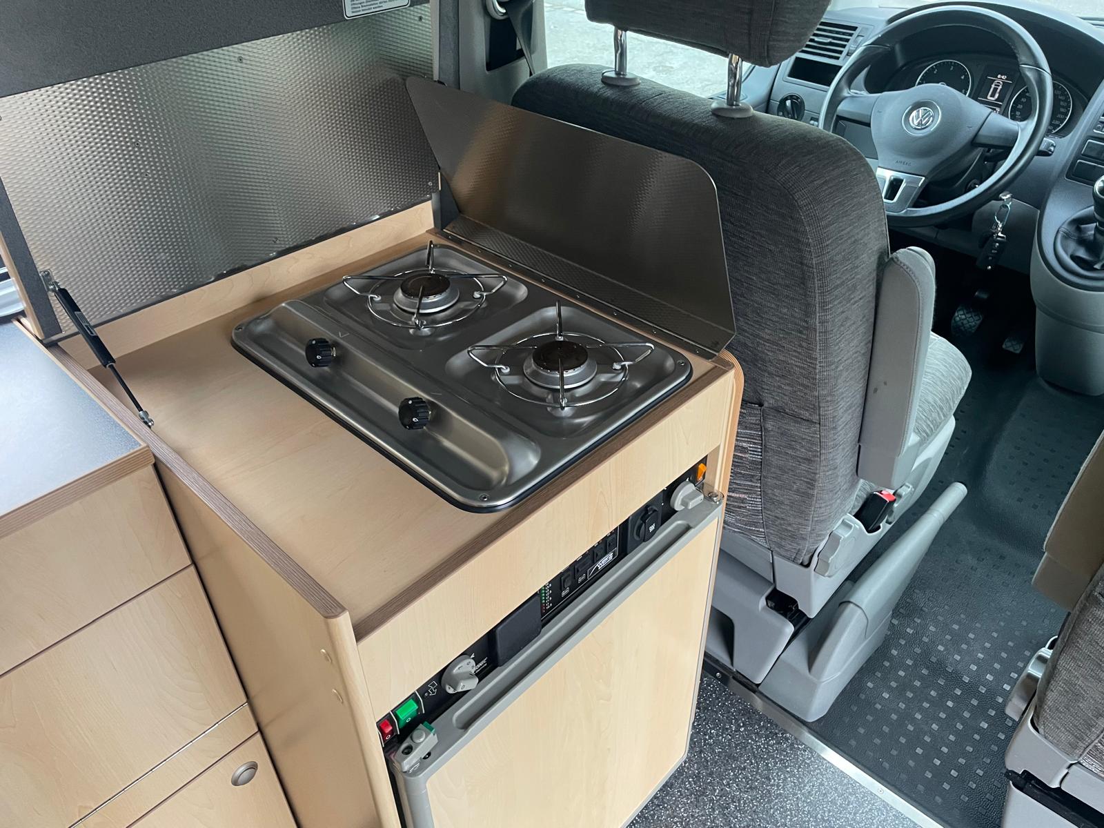 VW T5 2.0 TDI 4Motion-image-12