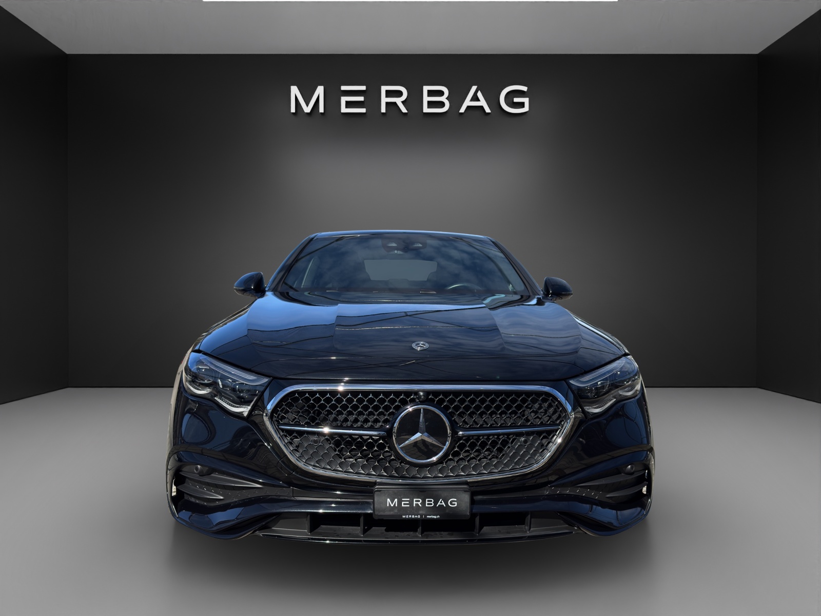 MERCEDES-BENZ E 200 9G-Tronic 4Matic-image-6