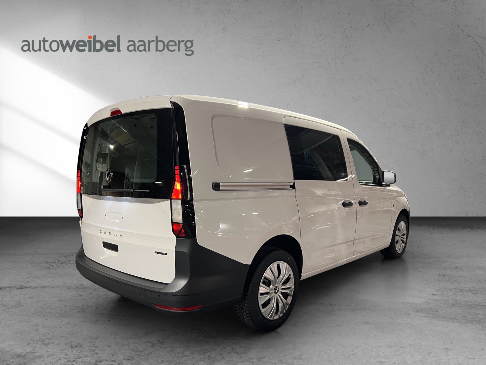VW Caddy Cargo 2.0TDI Maxi 4Motion-showroom-element-1