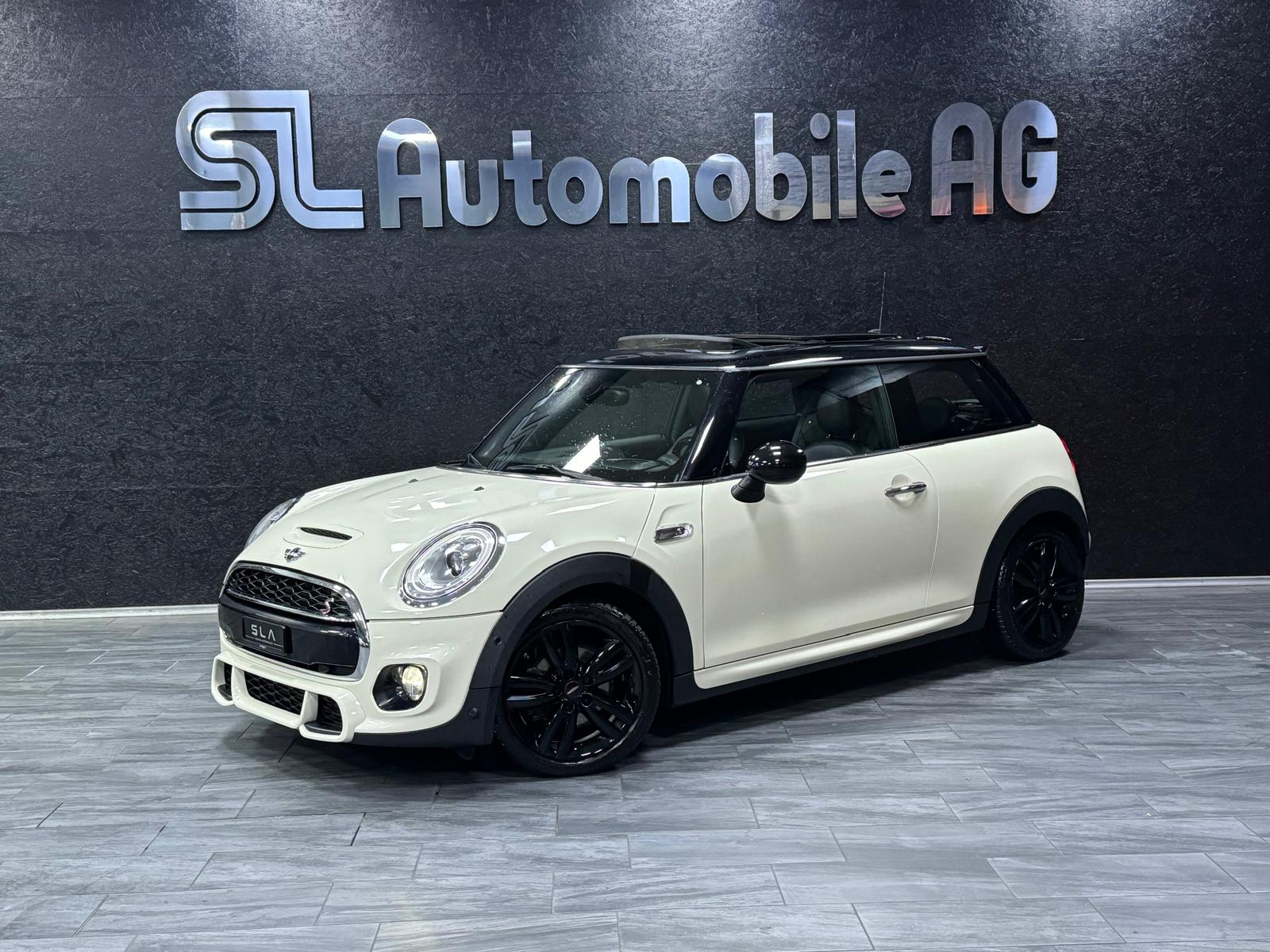 MINI Cooper S Steptronic John Cooper WORKS-image-0