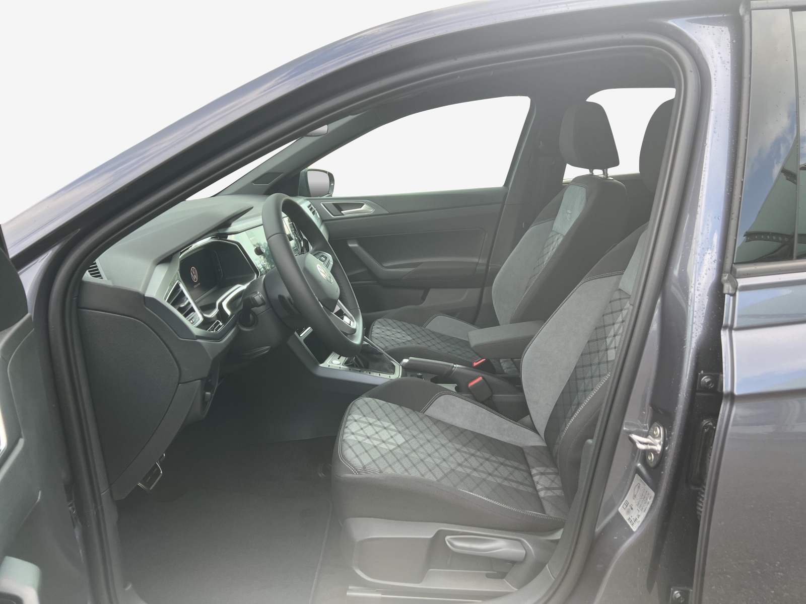 VW Polo 1.0 TSI R-Line DSG-image-7