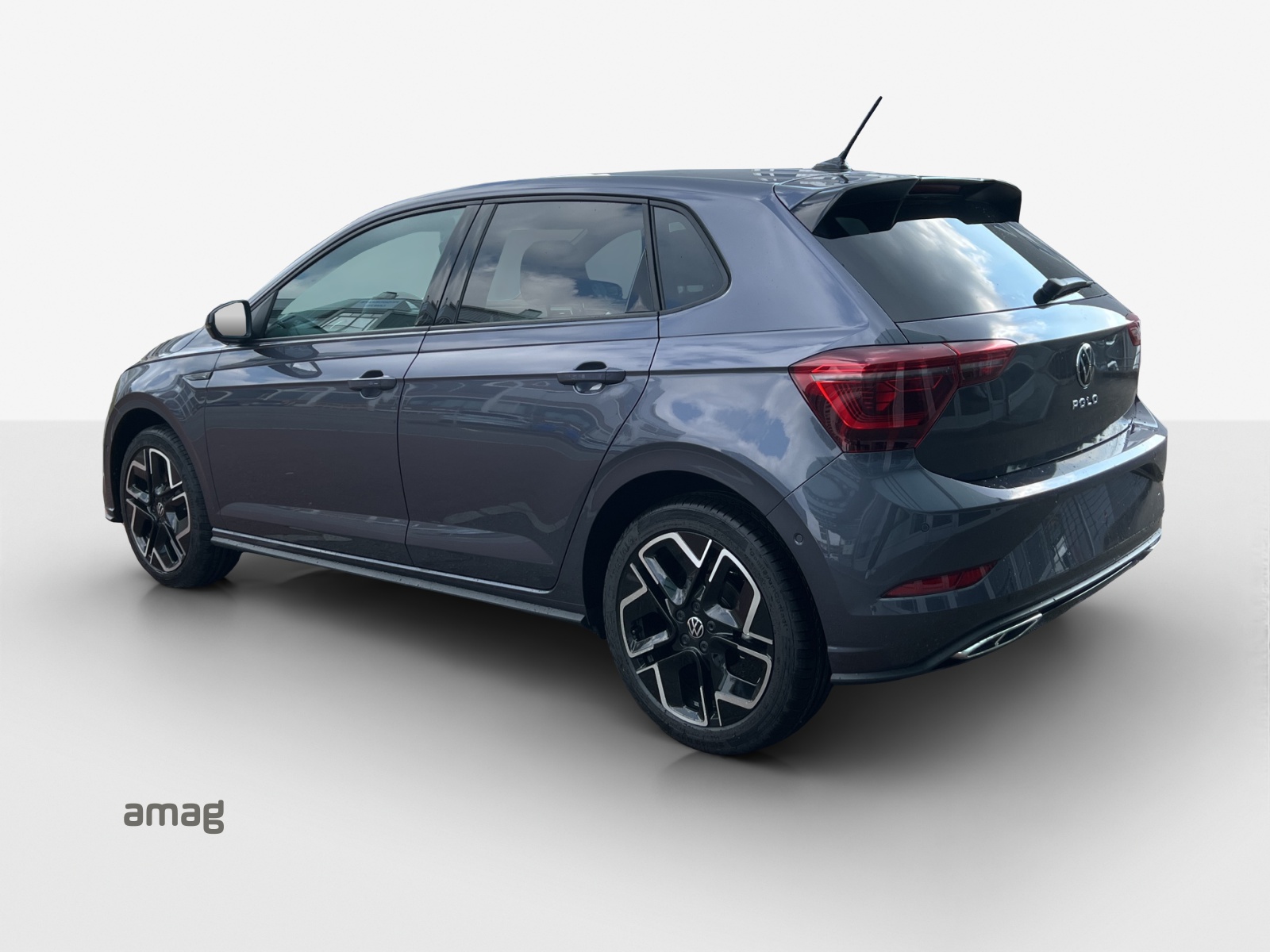 VW Polo 1.0 TSI R-Line DSG-image-2