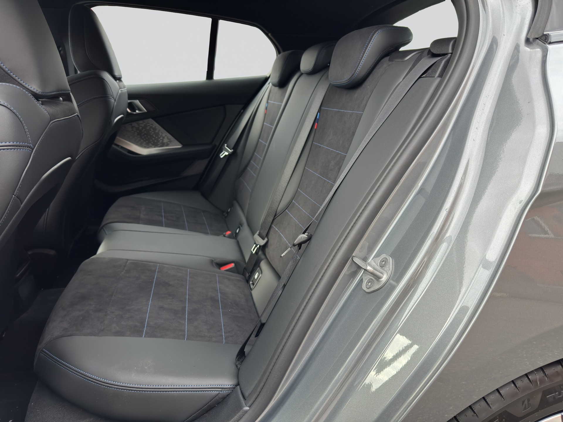 BMW 120 M Sport Steptronic-image-7