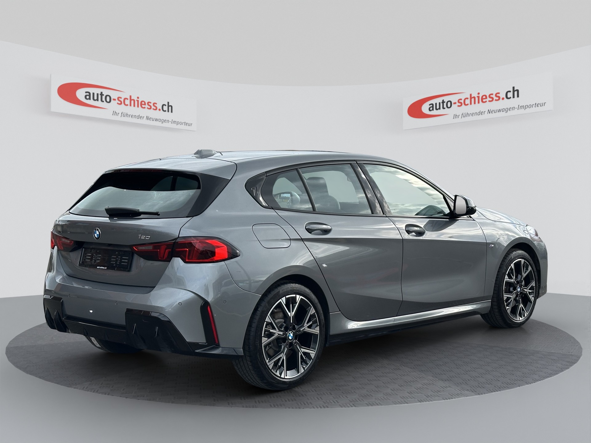 BMW 120 M Sport Steptronic-image-4