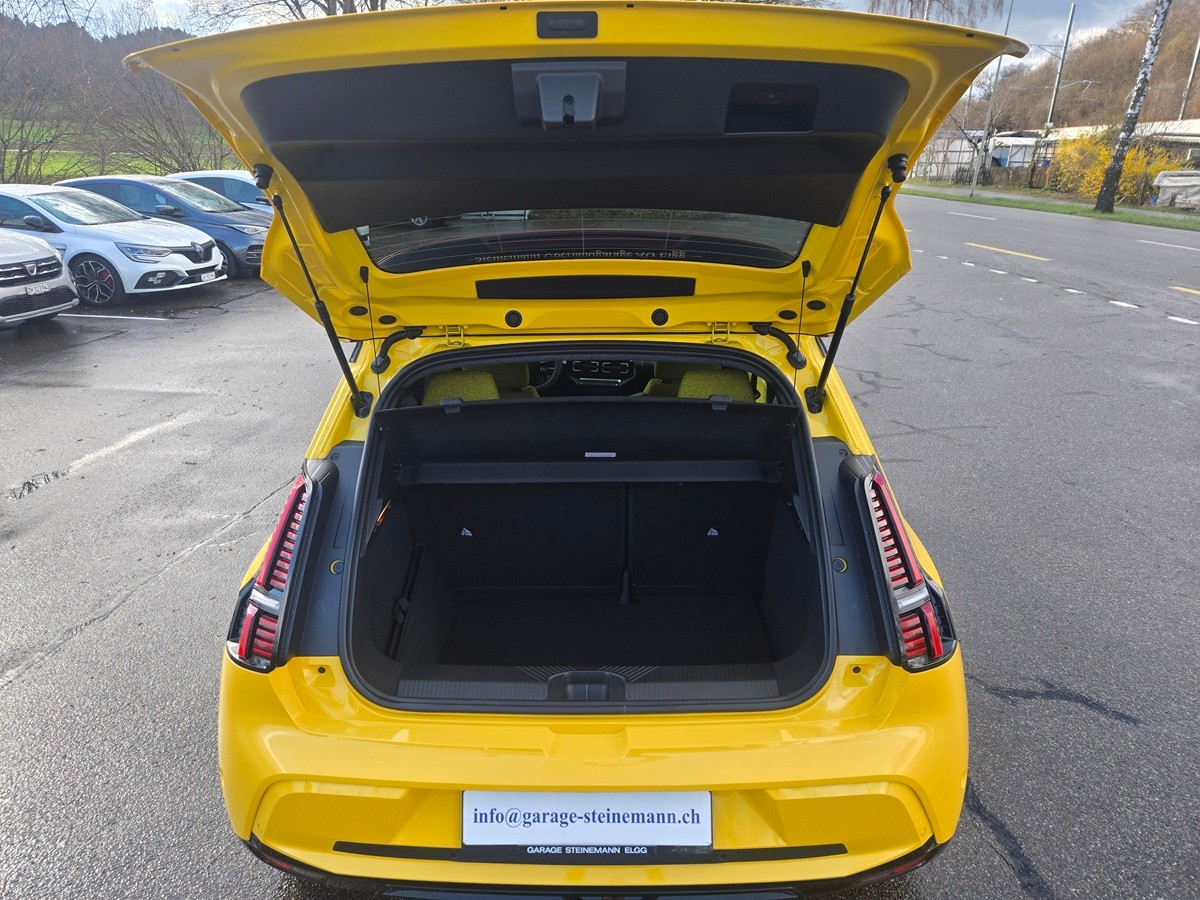 RENAULT R5 E-Tech Comfort Range iconic five-image-9