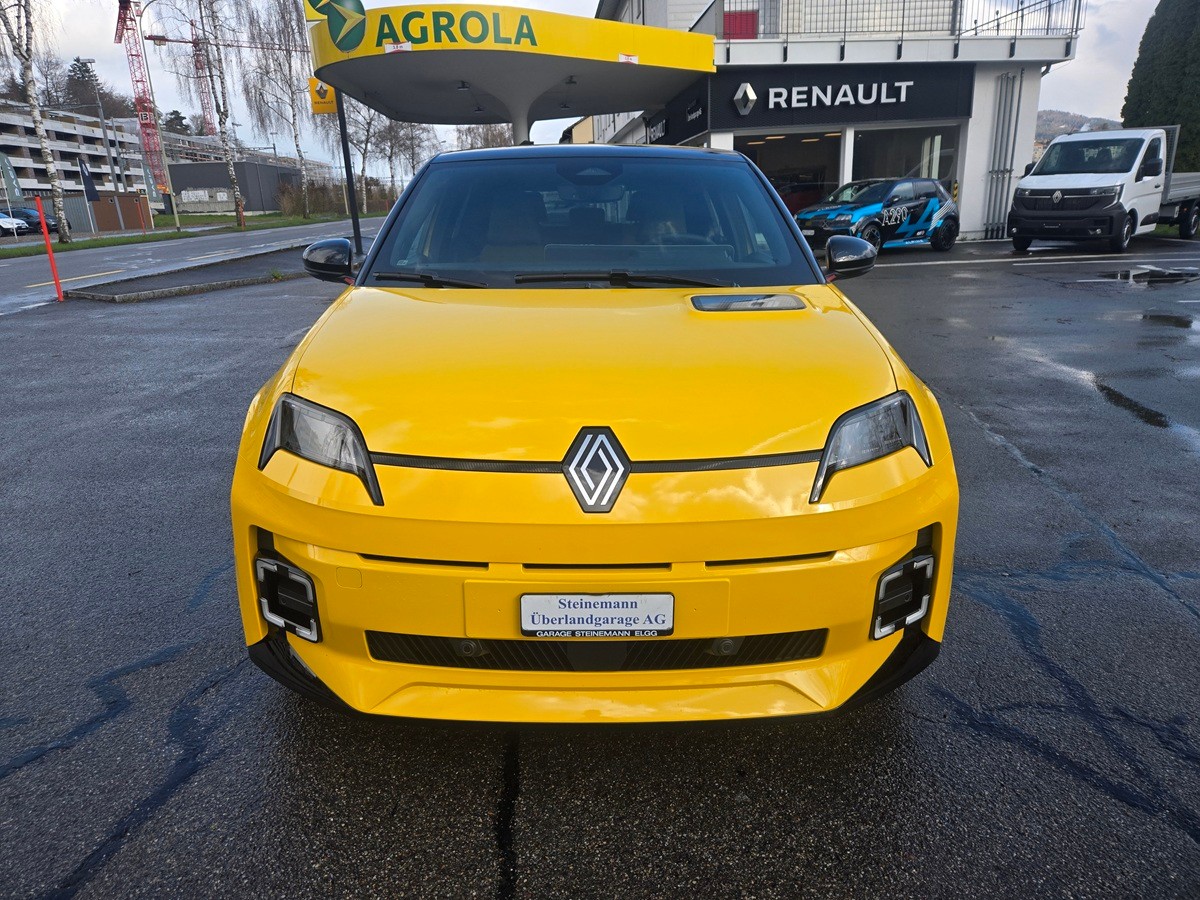 RENAULT R5 E-Tech Comfort Range iconic five-image-4