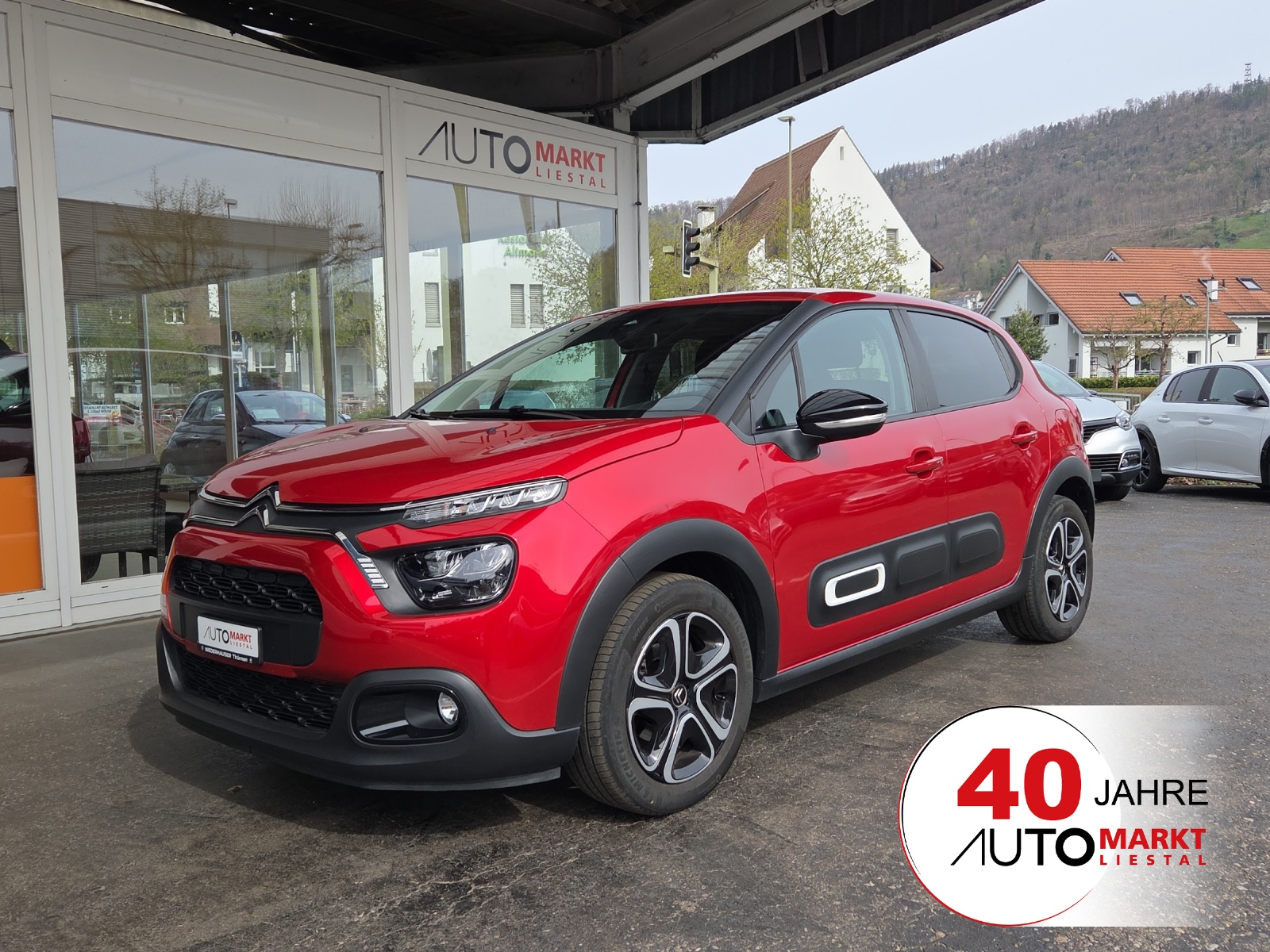 CITROEN C3 1.2i PureTech Swiss Edition-image-0
