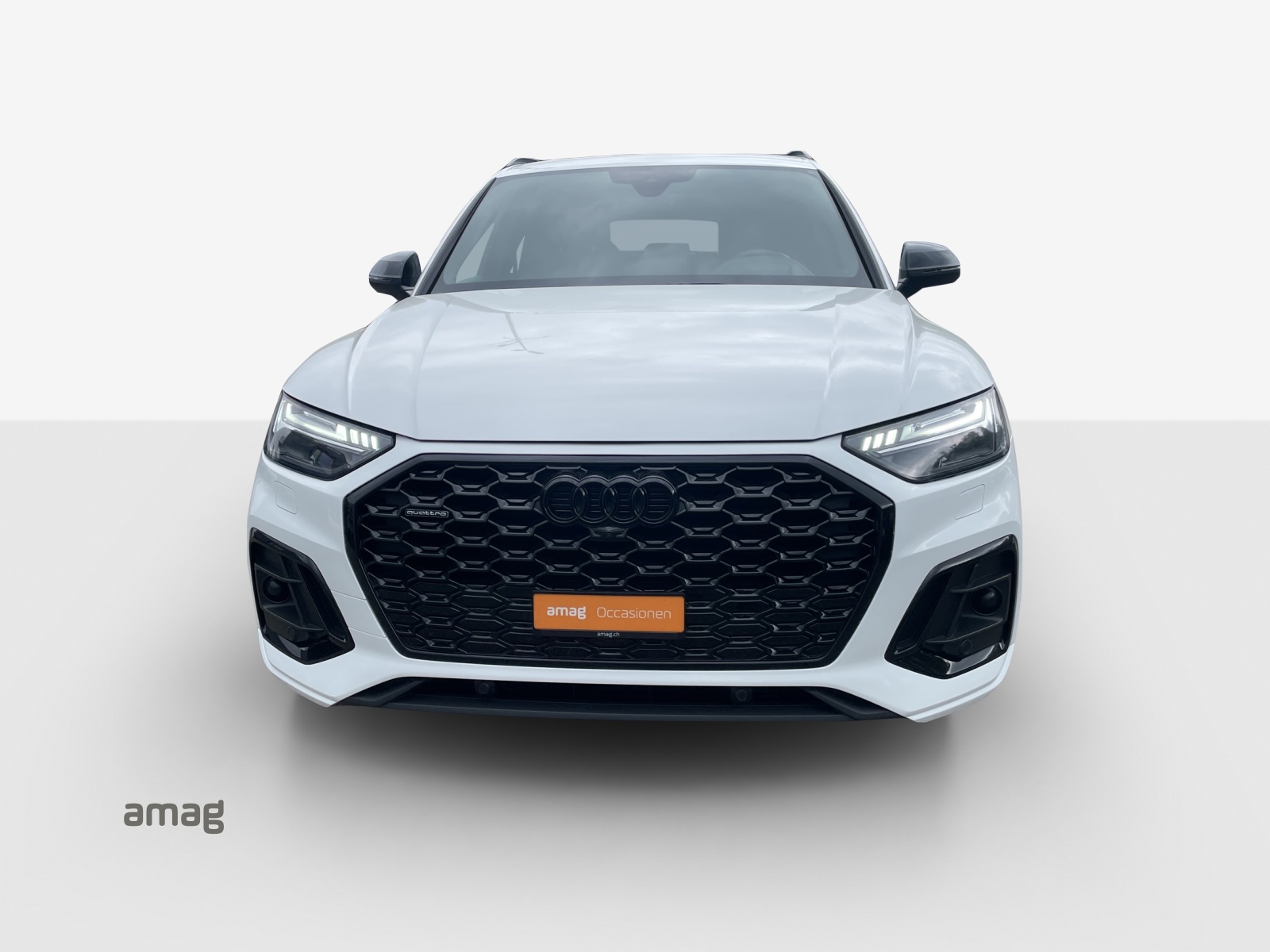 AUDI Q5 Sportback 45 TFSI Black Edition quattro S-tronic-image-6