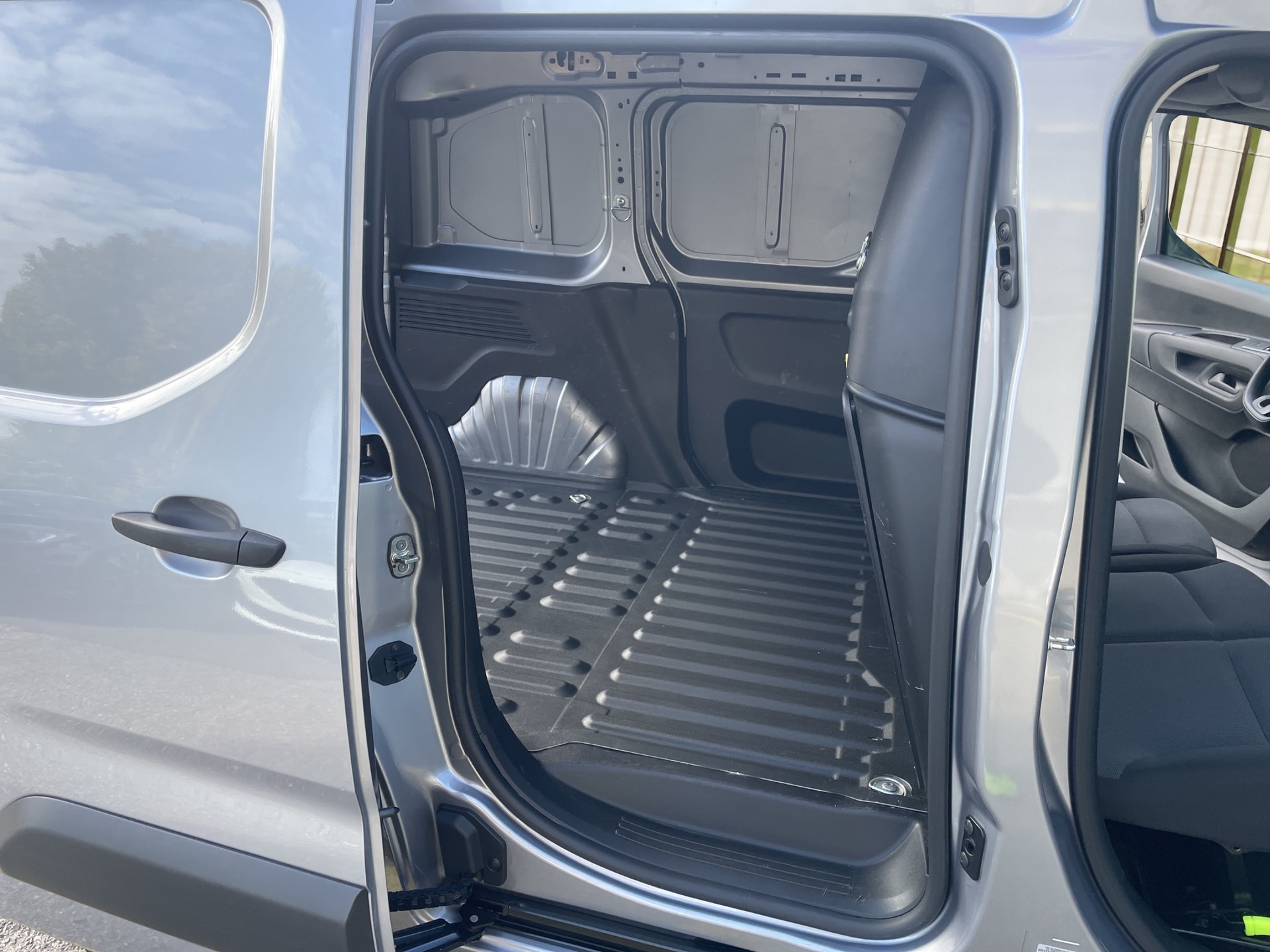 FIAT Doblo 1.5 BlueHDi L1 1000kg Swiss-image-14
