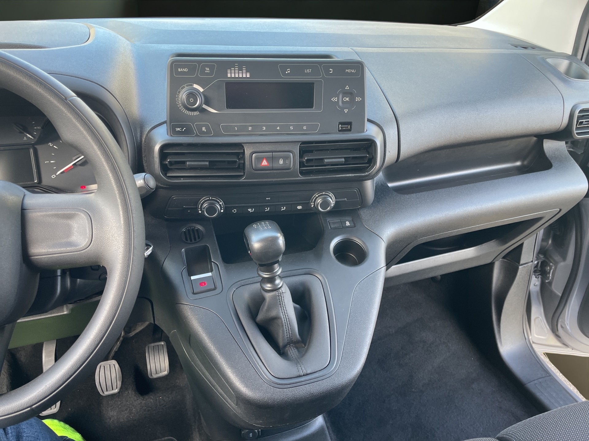 FIAT Doblo 1.5 BlueHDi L1 1000kg Swiss-image-11