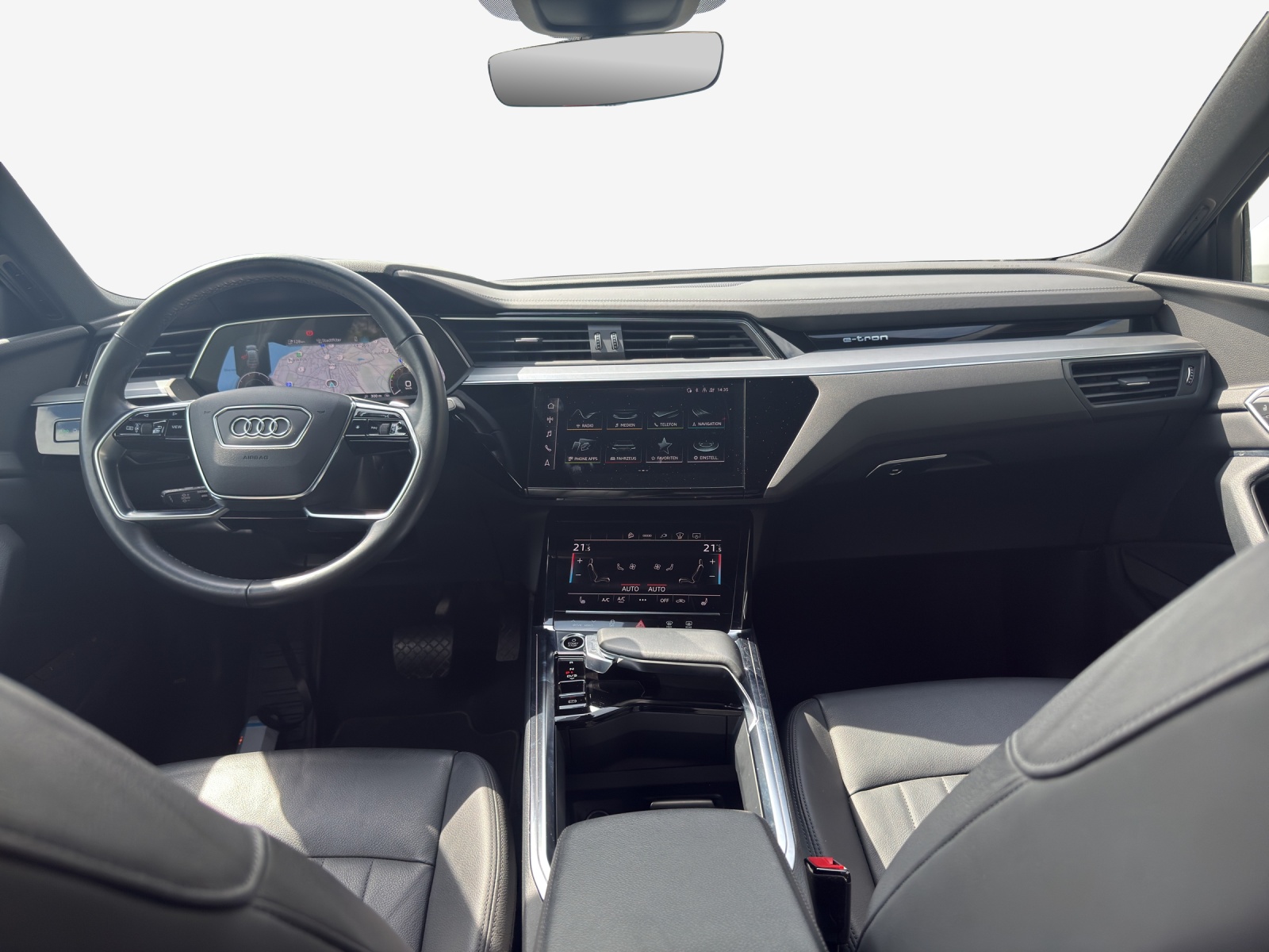 AUDI e-tron 55 Sportback Advanced quattro-image-9