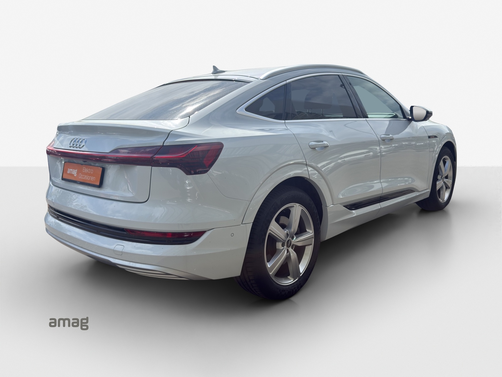 AUDI e-tron 55 Sportback Advanced quattro-image-5
