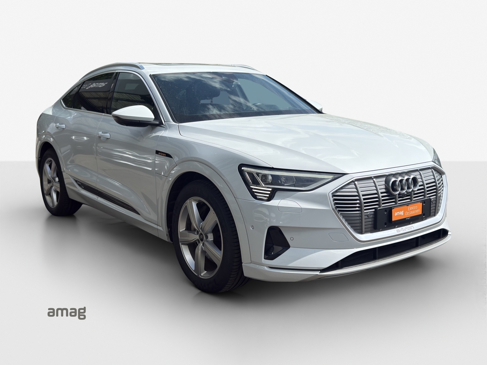 AUDI e-tron 55 Sportback Advanced quattro-image-6