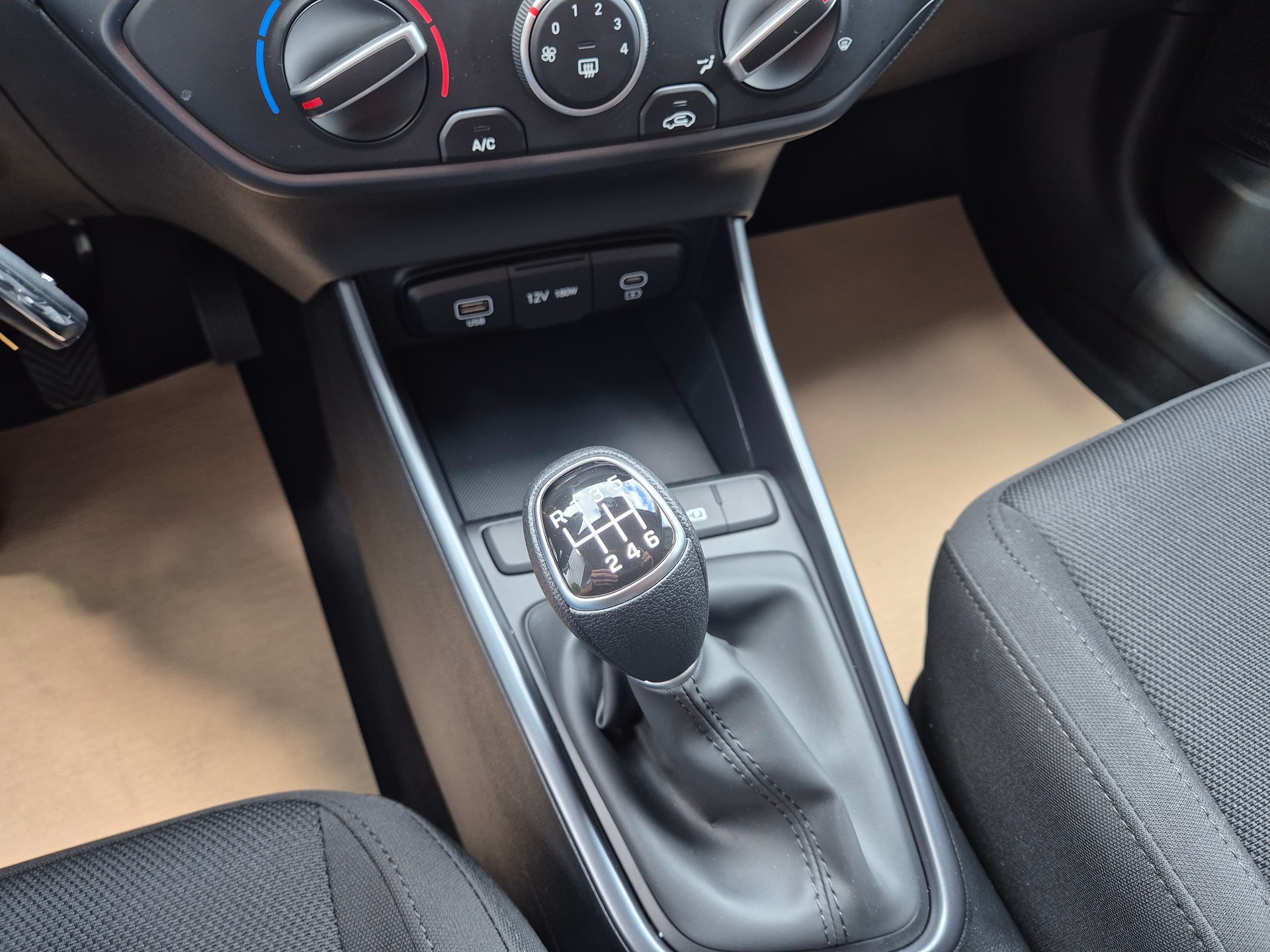 HYUNDAI i20 1.0 T-GDi Pica-image-9