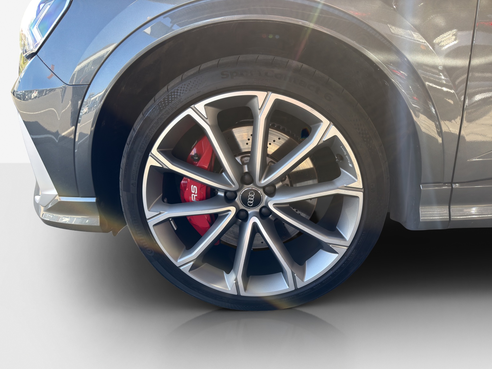 AUDI RS Q3 Sportback quattro S tronic-image-13