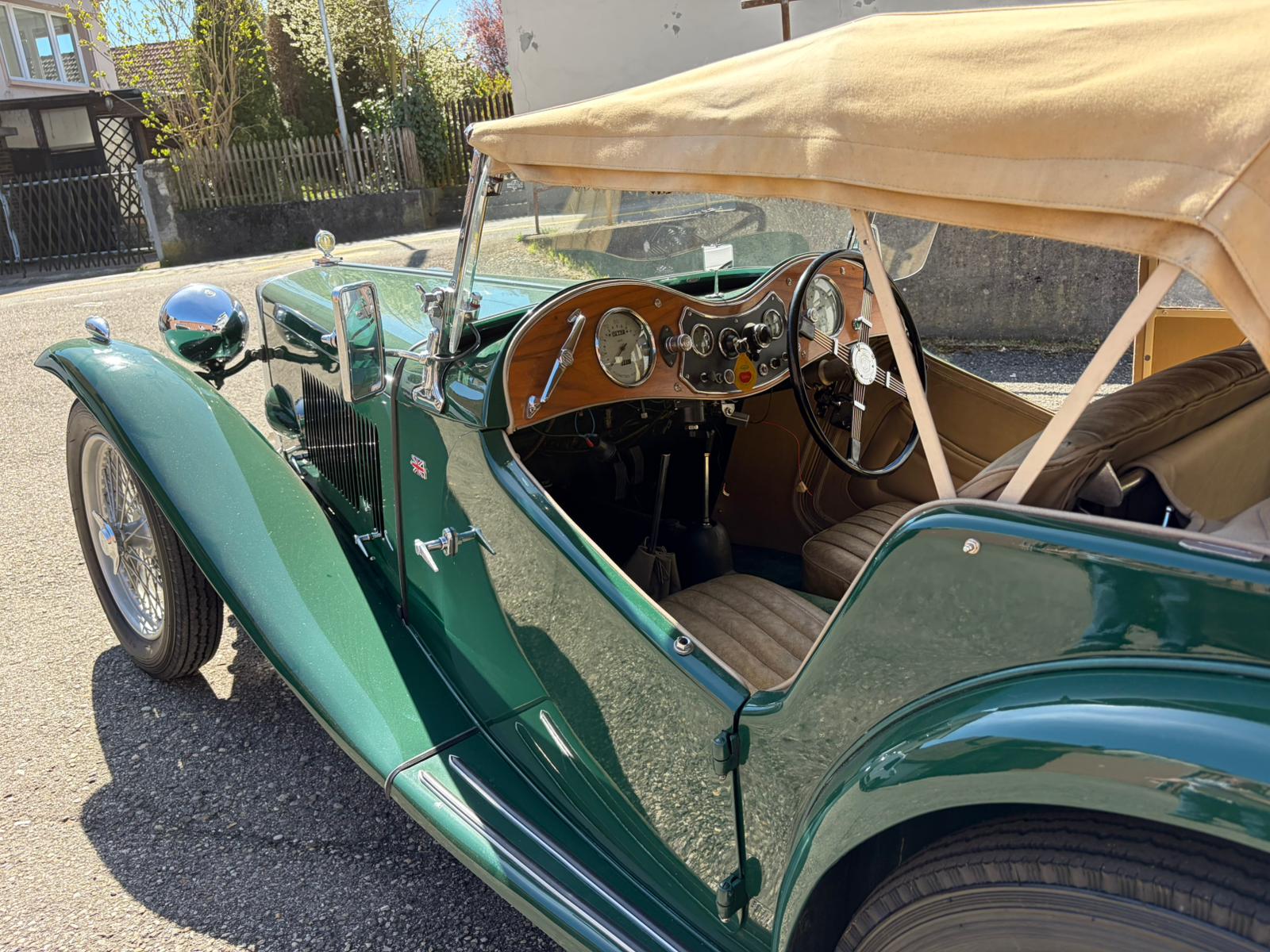 MG MG TC-showroom-element-1