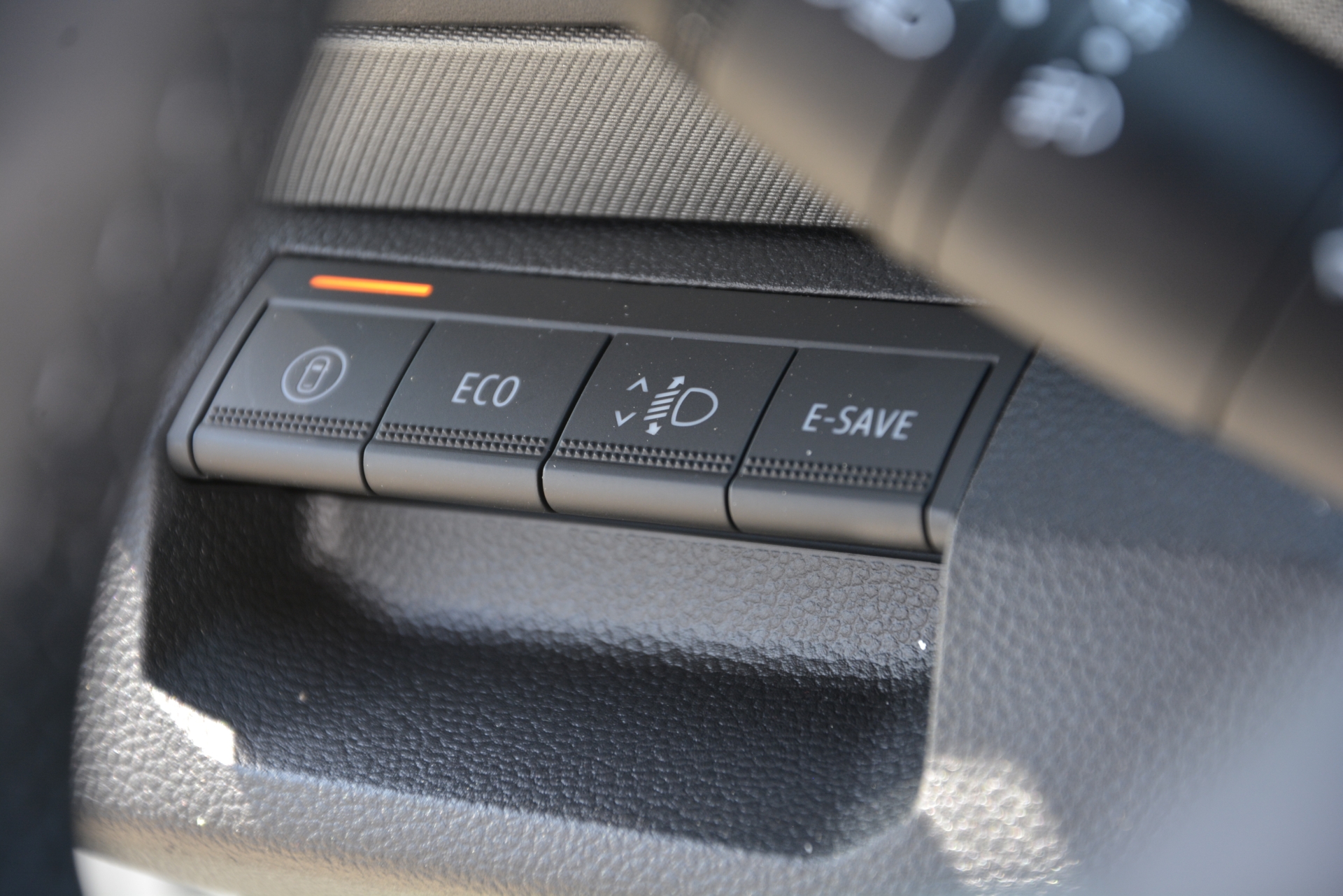 DACIA BIGSTER journey hybrid 155-image-9