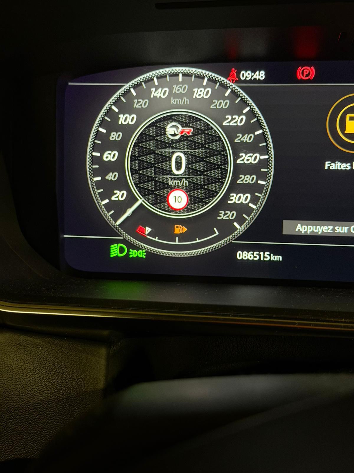 LAND ROVER 5.0 V8 SC SVR-image-2