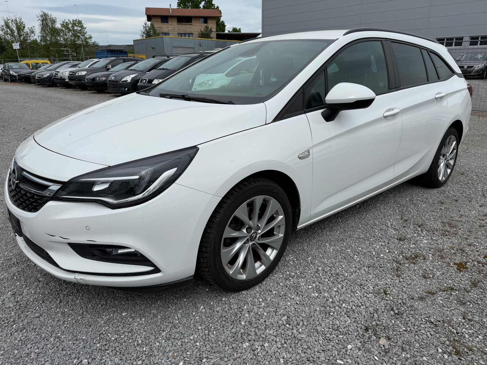 OPEL Astra Sports Tourer 1.6 CDTi ecoF Enjoy Automatic-image-1