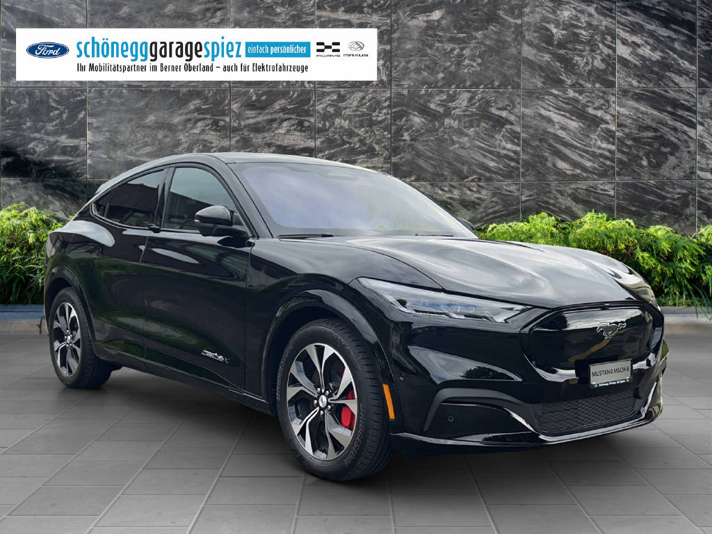 FORD Mustang Mach-E Premium AWD-showroom-element-2