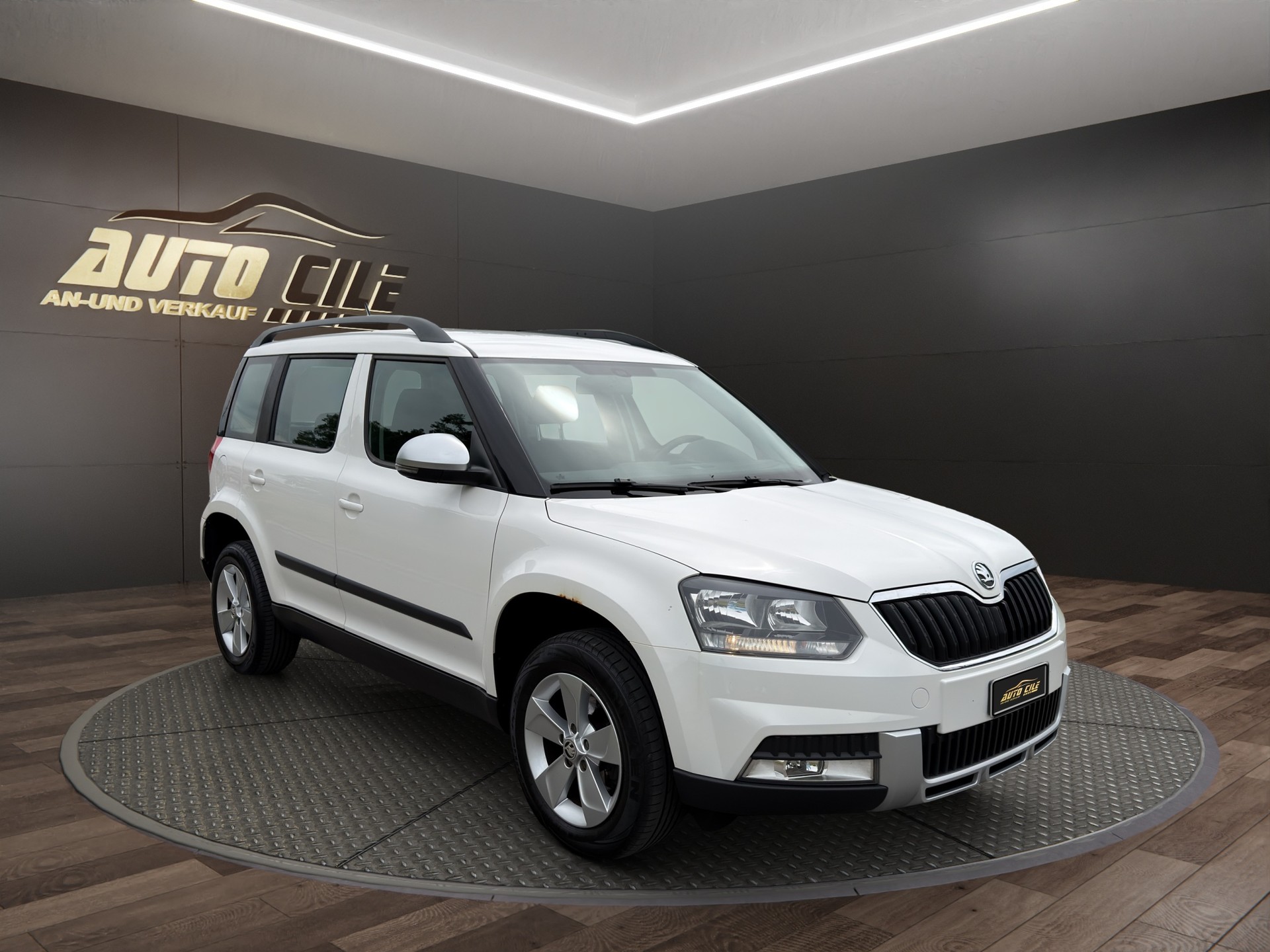 SKODA Yeti 1.8 TSI Ambition Outdoor 4x4-image-2