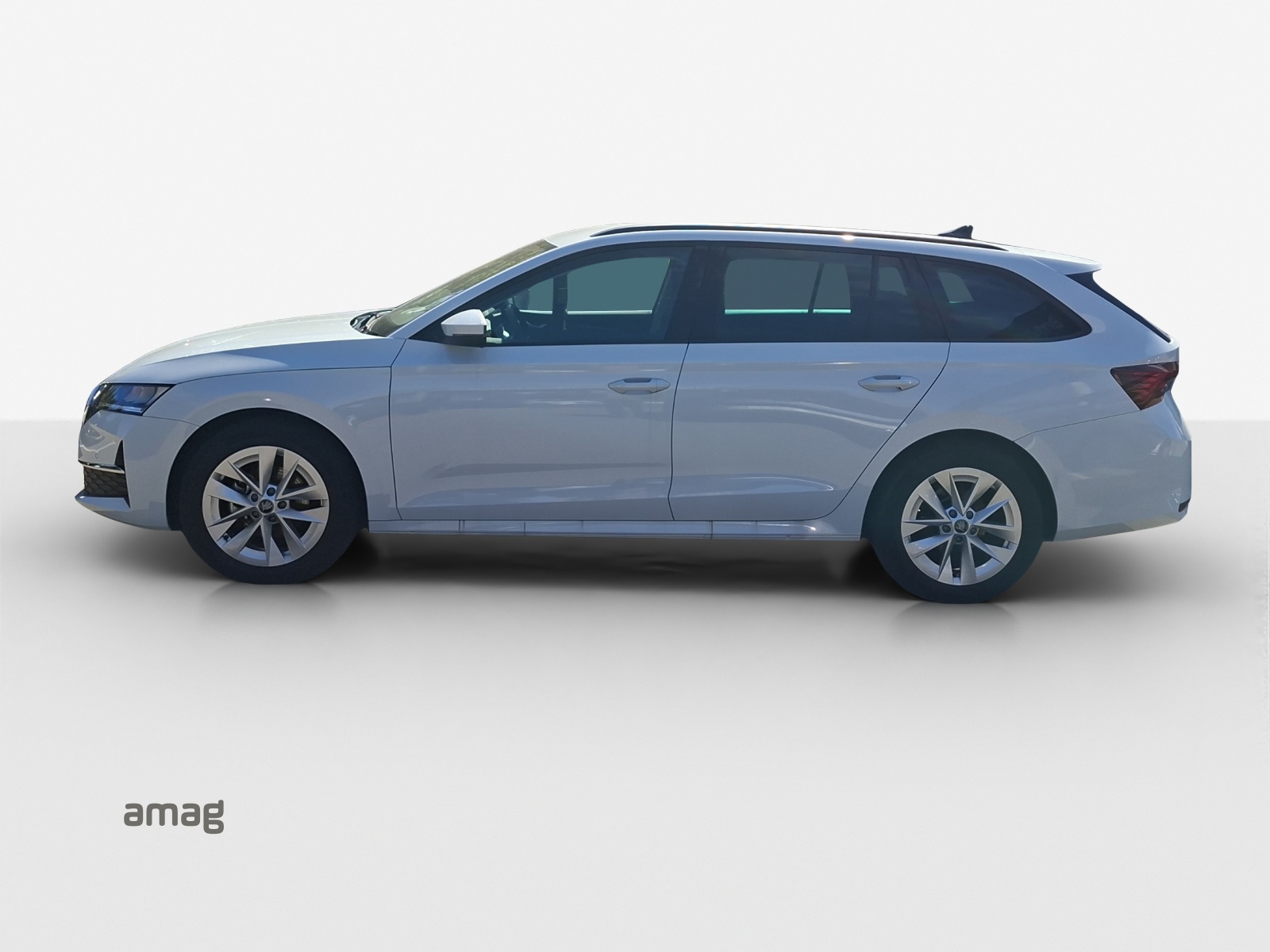 SKODA Octavia Combi 1.5 TSI mHEV DSG Dynamic-image-1