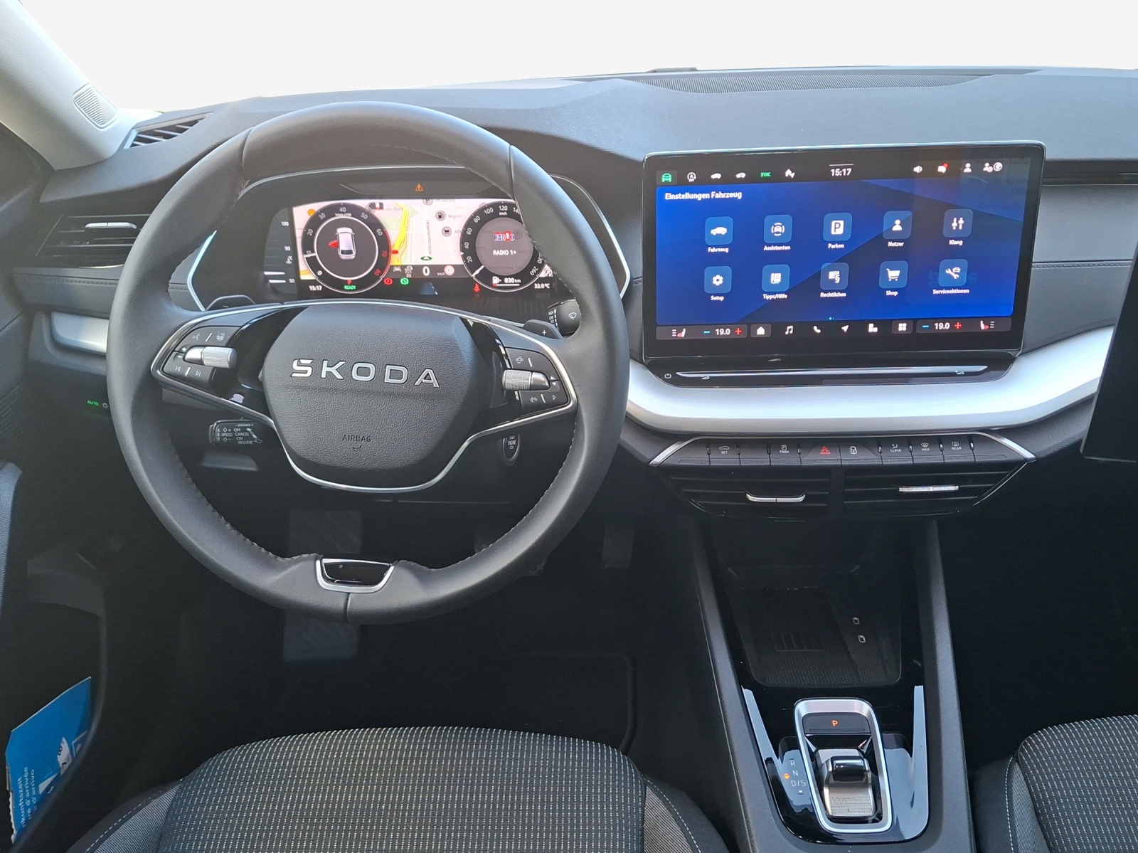 SKODA Octavia Combi 1.5 TSI mHEV DSG Dynamic-image-8