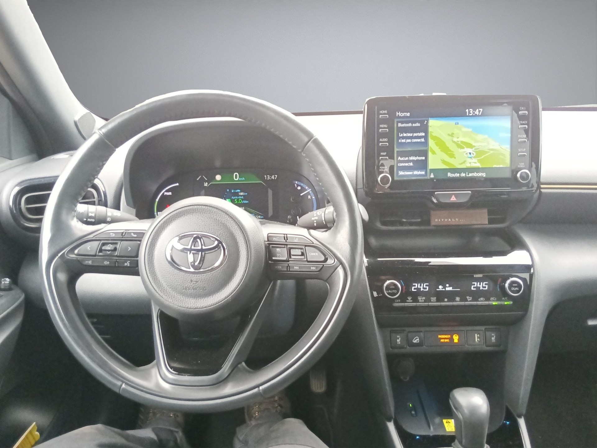 TOYOTA Yaris Cross 1.5 VVT-i HSD Adventure AWD-i-image-12