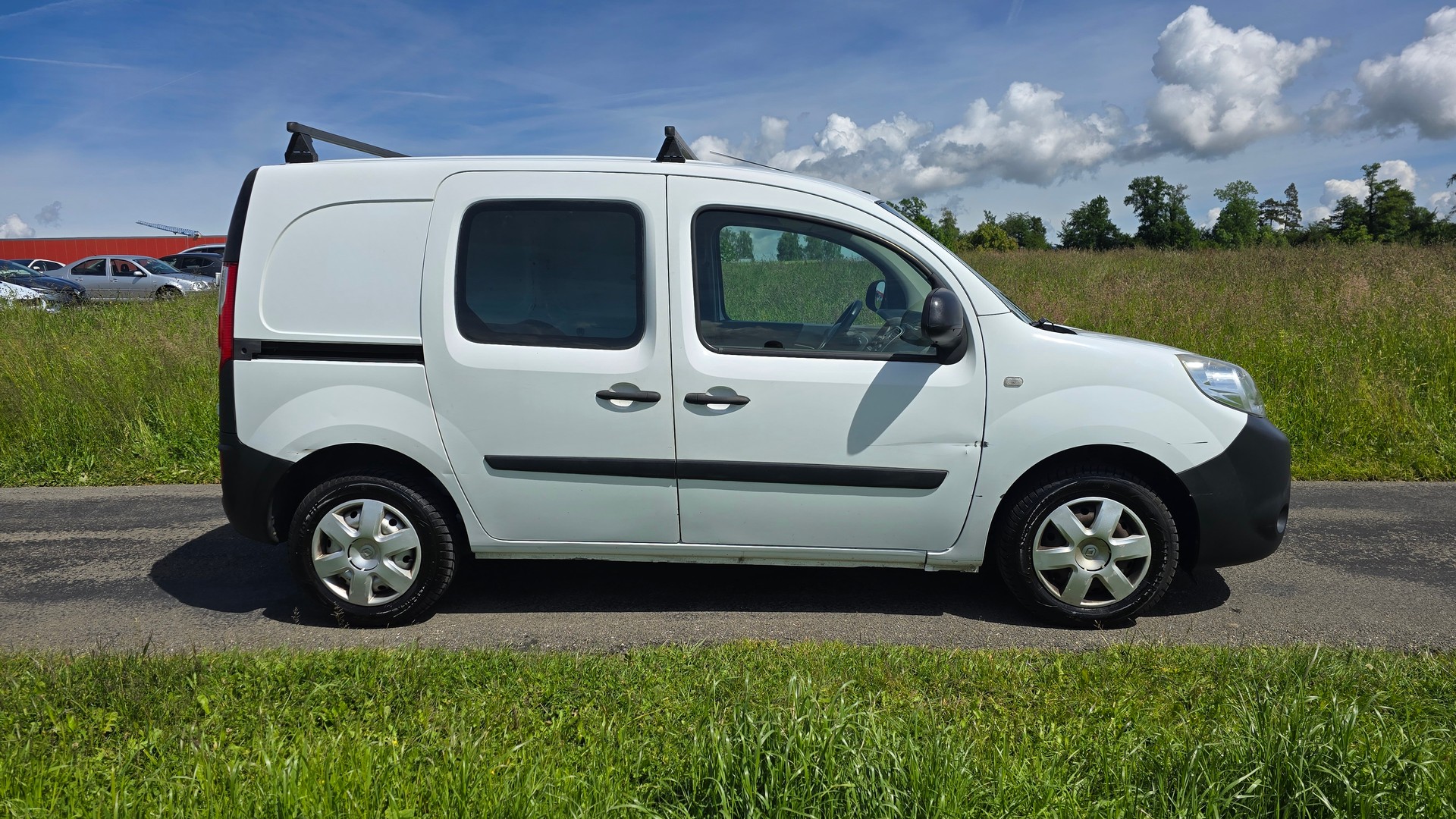 RENAULT Kangoo Medium dCi 75 Access-image-7
