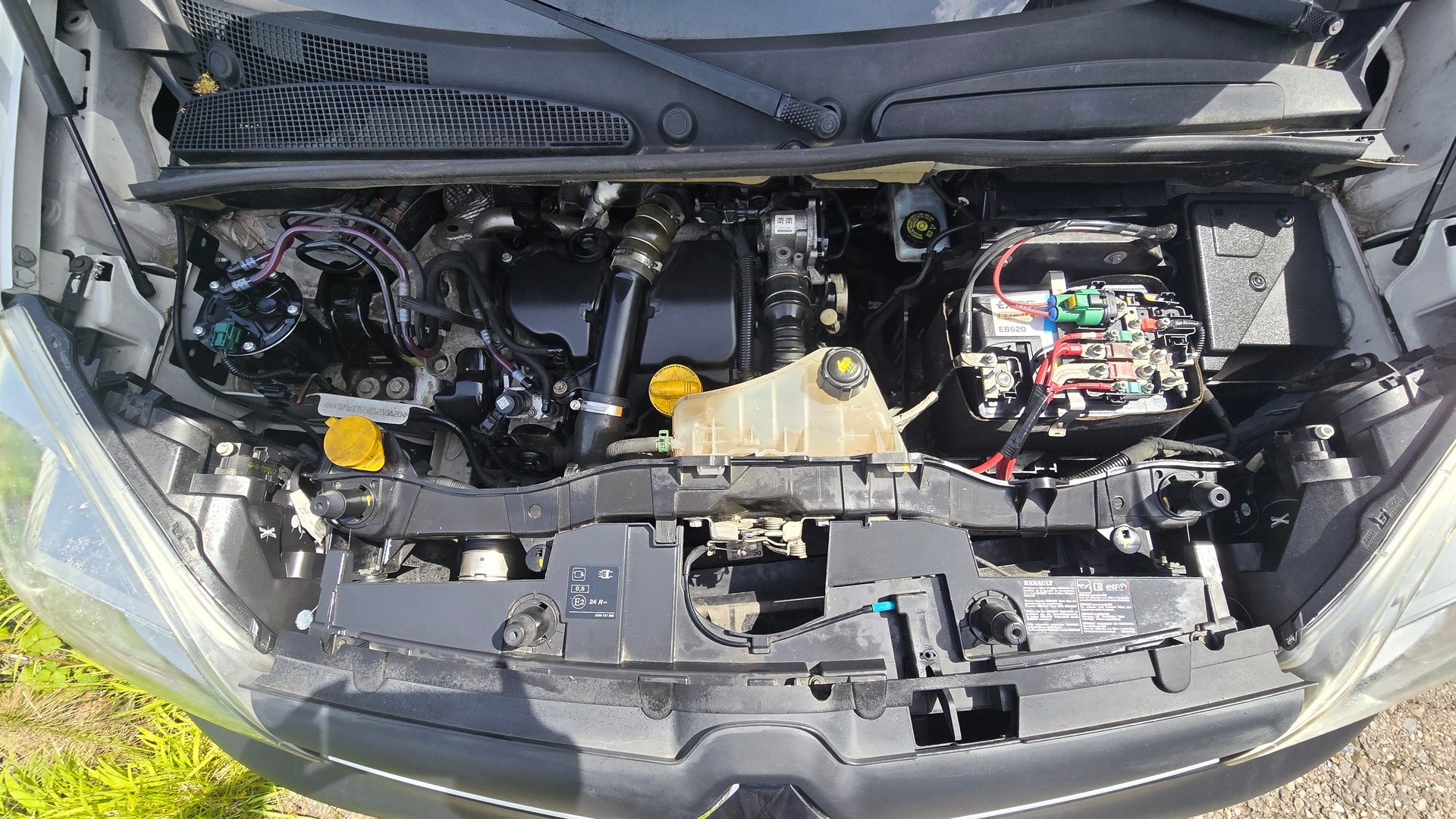 RENAULT Kangoo Medium dCi 75 Access-image-31