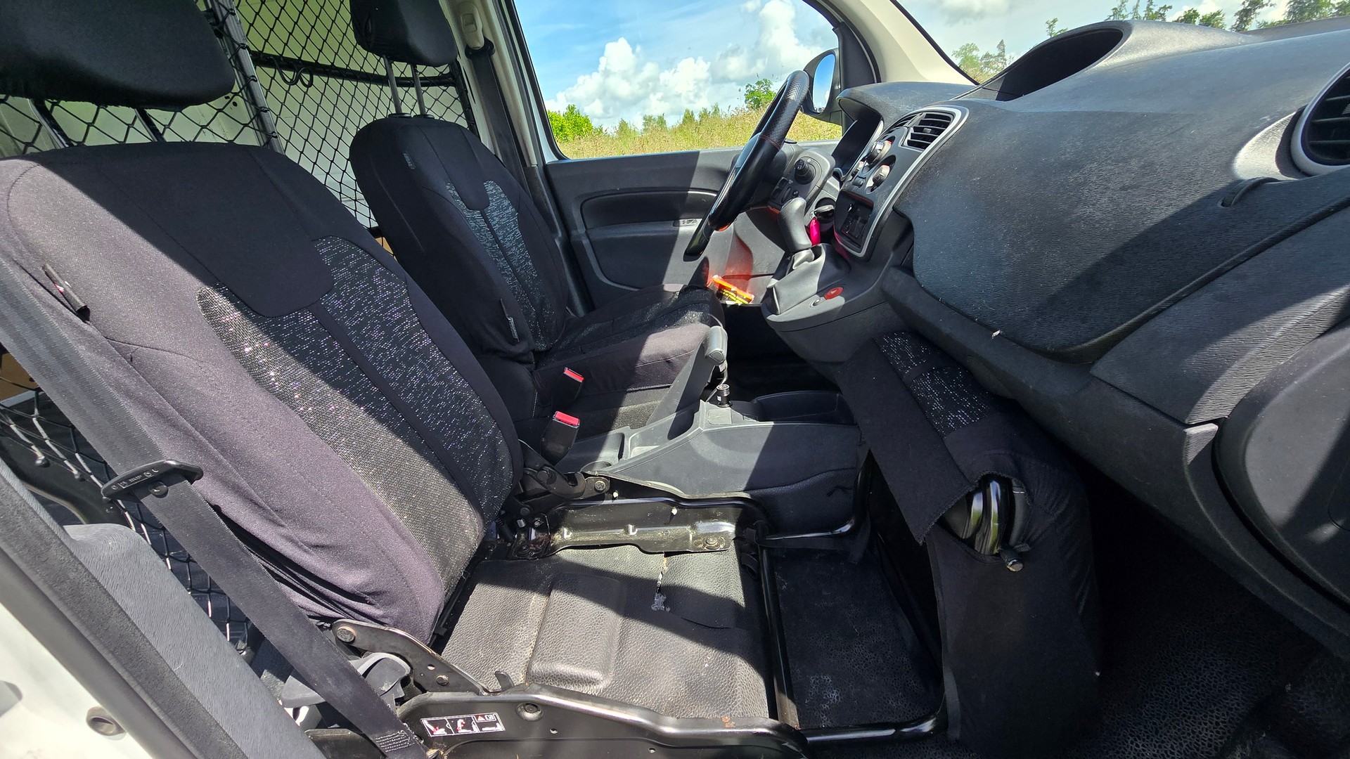 RENAULT Kangoo Medium dCi 75 Access-image-23