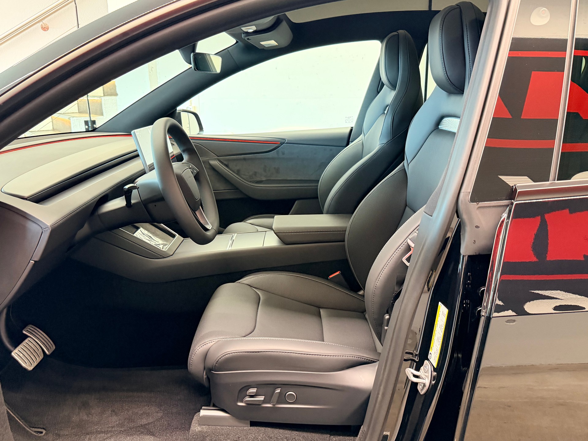 TESLA Model Y Performance-image-13