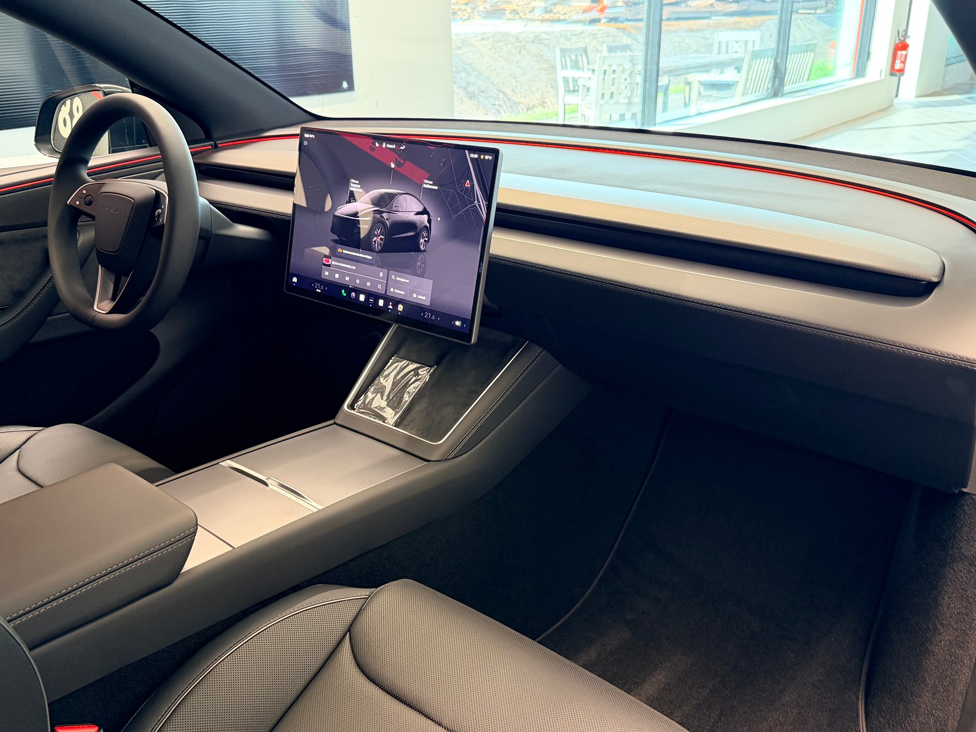 TESLA Model Y Performance-image-20